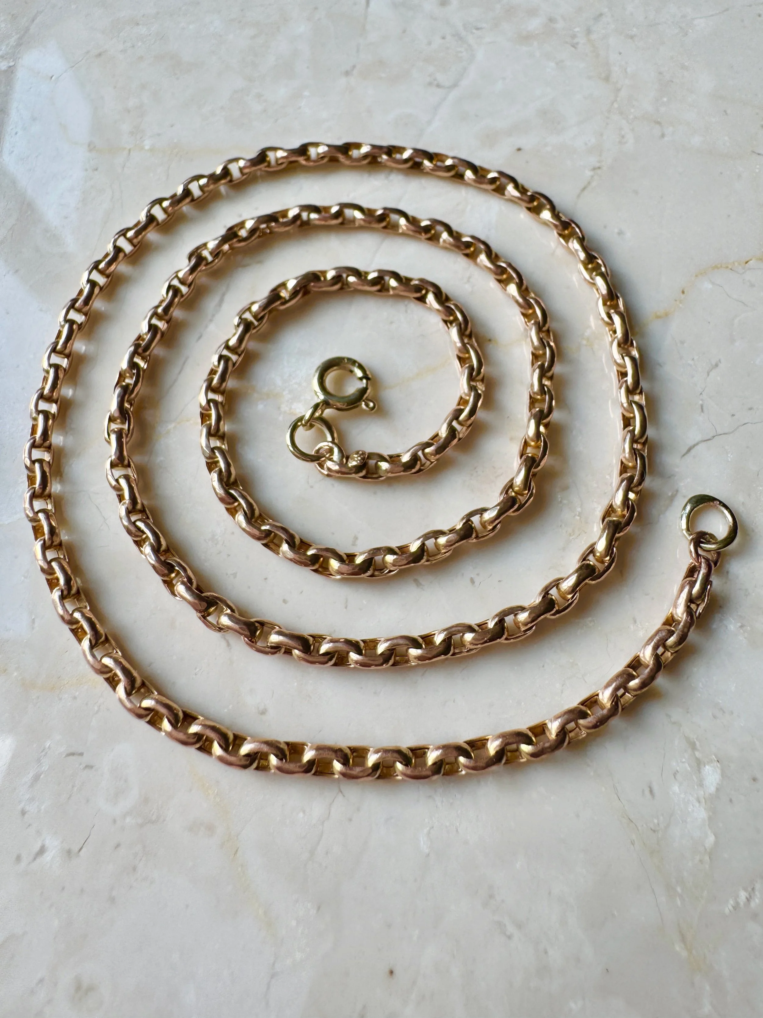 18.75" Antique Soft Belcher Chain, 9ct