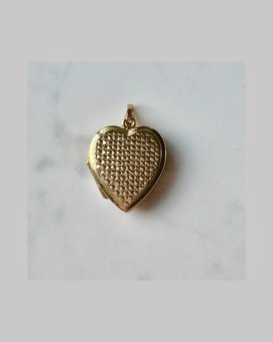 Vintage Chequerboard Heart Locket in 9ct Gold