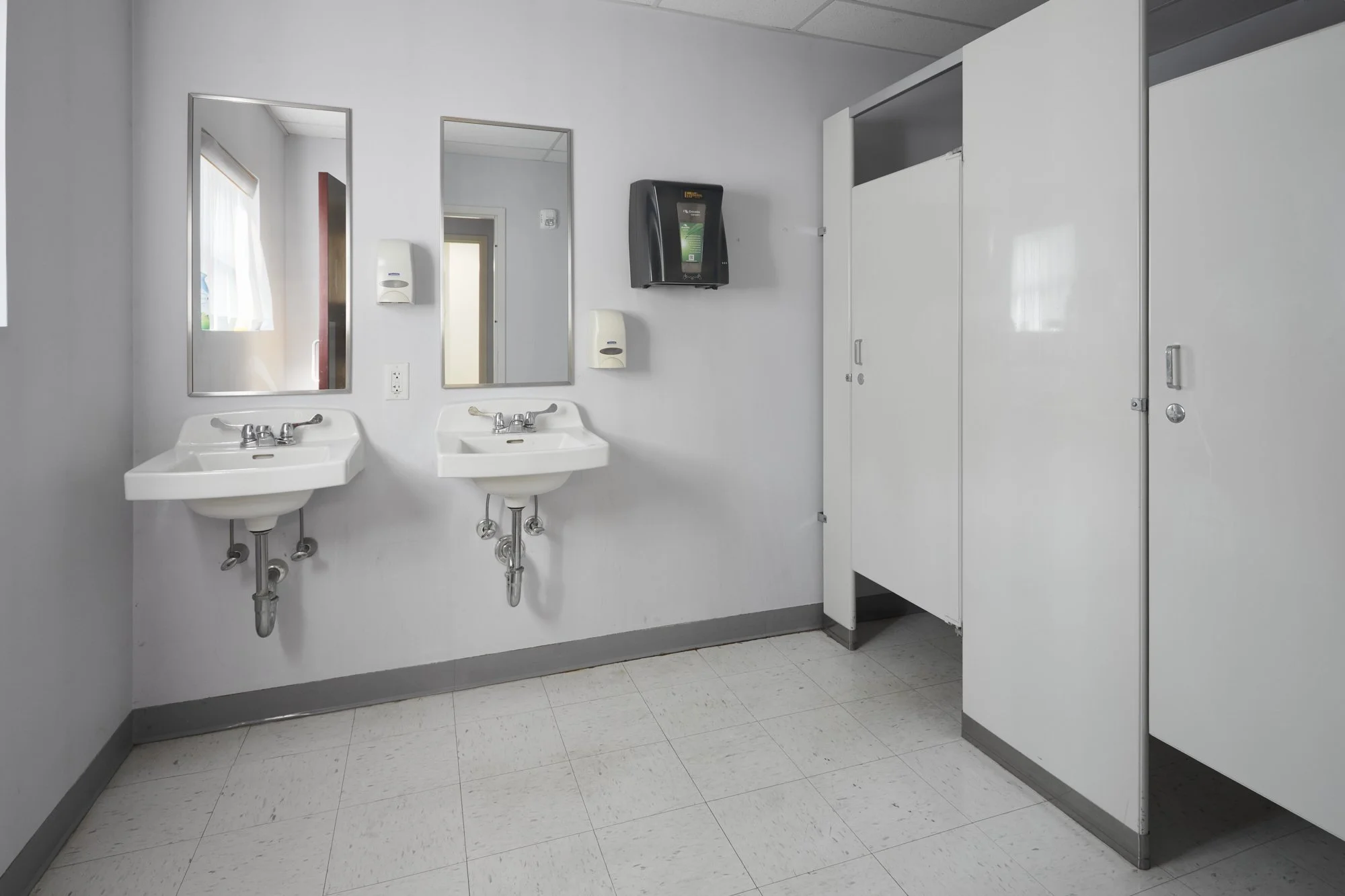 S Broadway Red Hook_0017.jpg