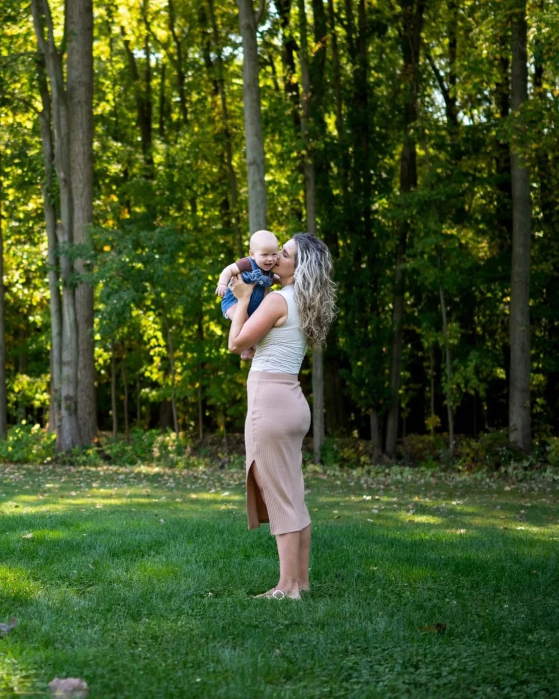 leah brueggemann holding baby
