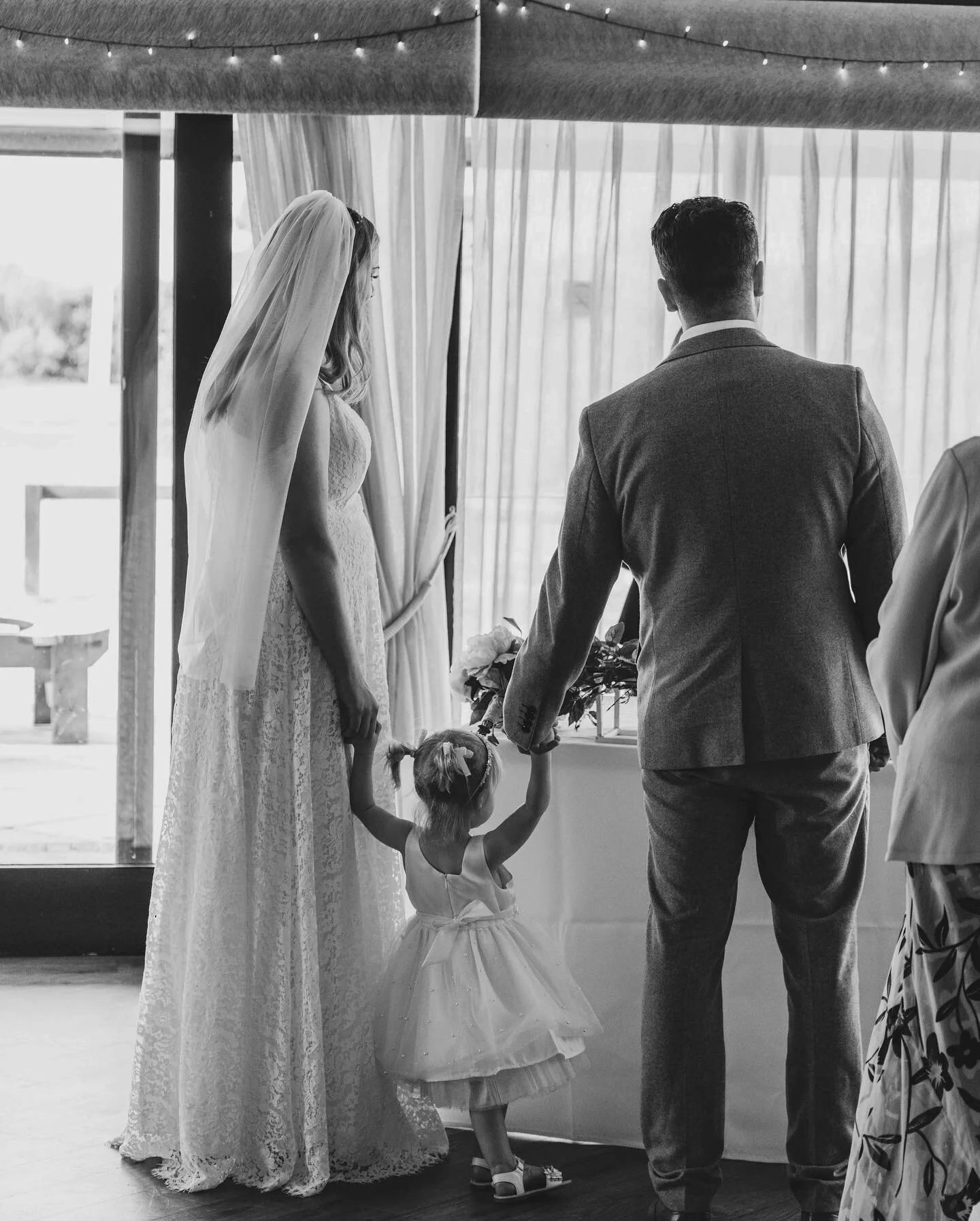 Mr &amp; Mrs Skinner. 
August 27th 2022👰🏼&zwj;♀️💒🤵🏻&zwj;♂️

Visit my website via the link in my bio to see more from this beautiful day📸