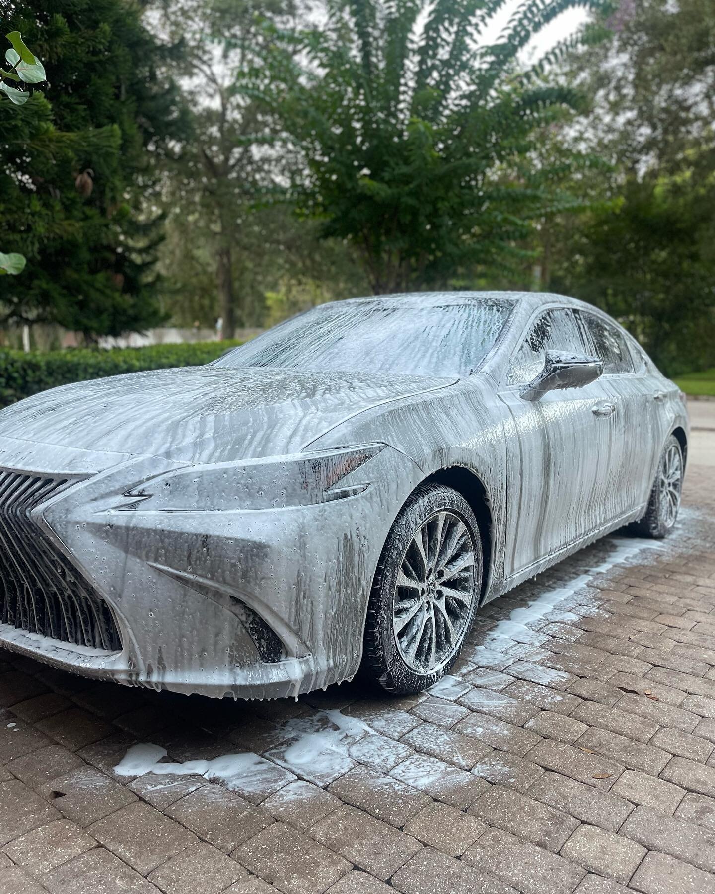 Happy Monday! Lexus got its monthly detail to keep it looking sharp 💎 if you&rsquo;re looking to keep your vehicle in top notch condition please shoot us a message, we offer biweekly and monthly maintenance details to keep your vehicle looking sharp