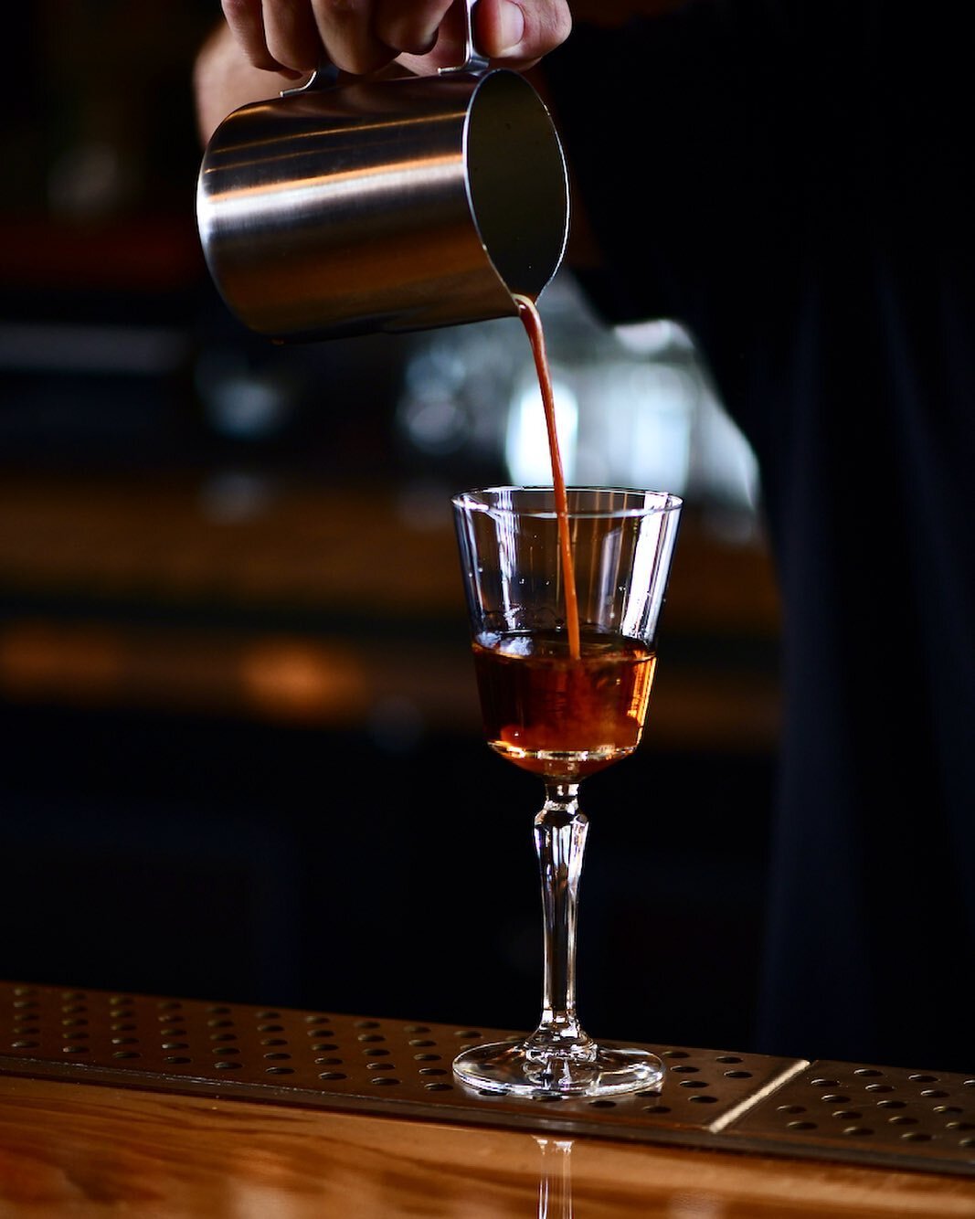 Hey Saturday...
Come relax with us. Open at 1pm.
#frankiesoceanside #oceansidecalifornia #oceansideca #cocktaillounge