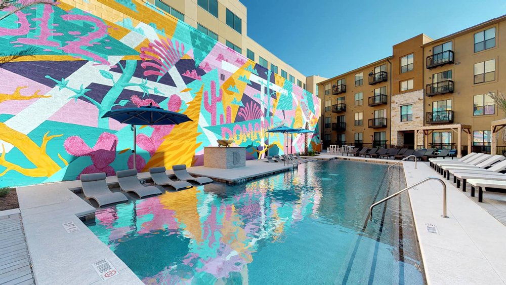 ER-everyday-research-muralist-street-artist-austin-atx-texas-graffiti-art-spray-paint-efren-rebugio-street-art-mural-murals-colorful-512-residences-at-the-domain-pool-apartment-1.jpg