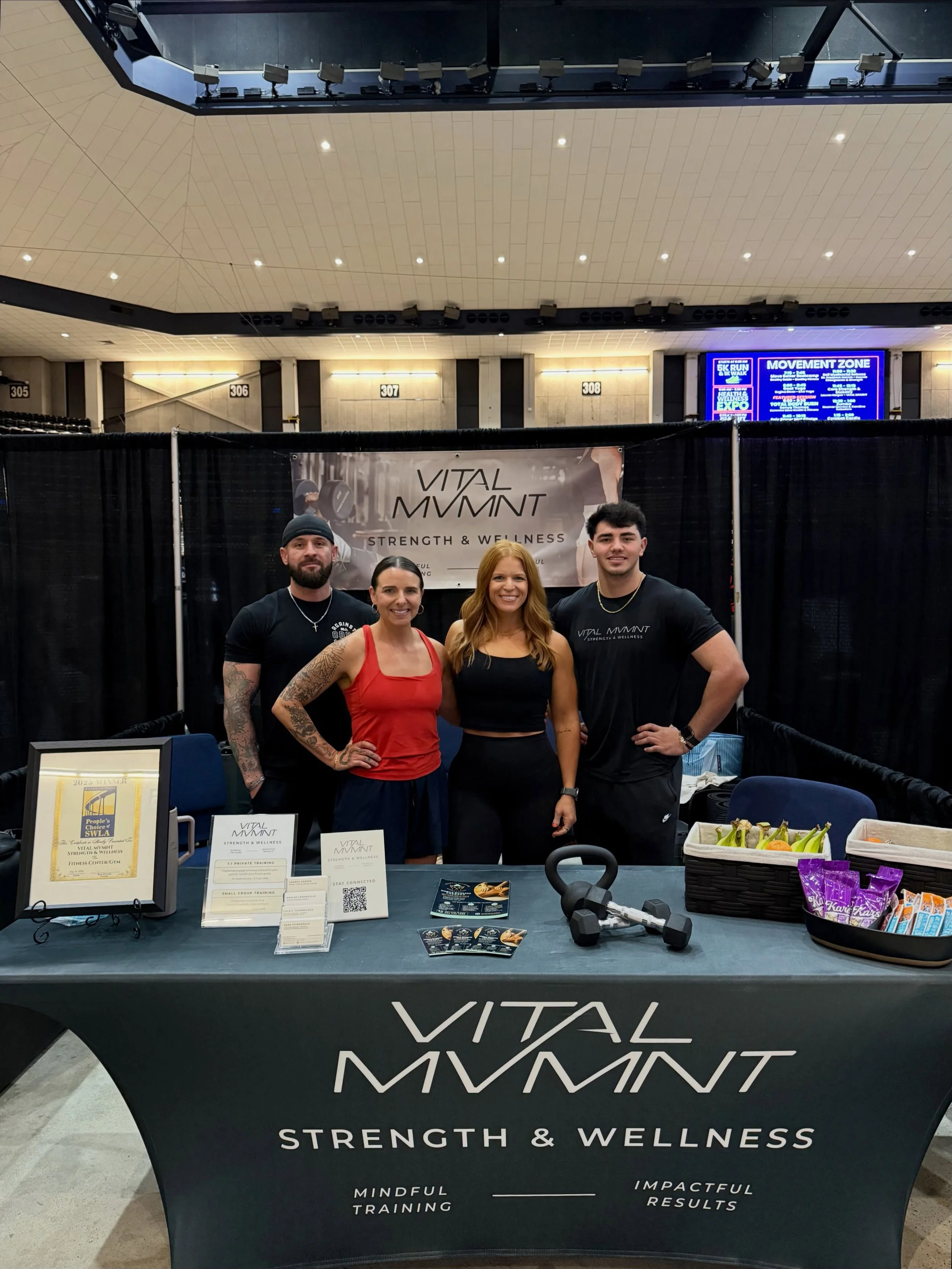 We had the best day celebrating M O V E M E N T at Wellness on the Water this weekend! 

Our very own @lauren.harper.fitness and @mariahcamardelle represented by leading a live workout and setting a new PR in the deadlift competition. 💪🏼😎

Thank y