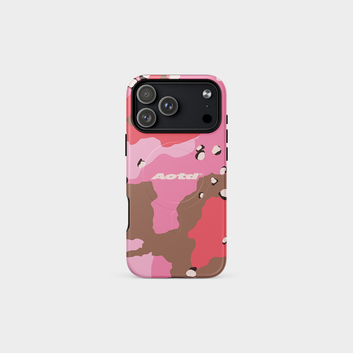 MagSafe® Strawberry Choc Chip iPhone Case