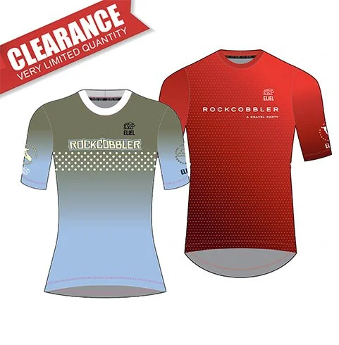 COBBLER CLOSEOUT CORNER--TECH TEE