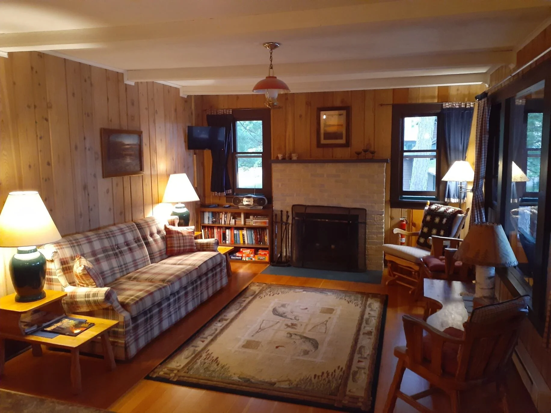 Innisfree Cabin on Plum Lake — SaynerStar Lake Chamber of Commerce