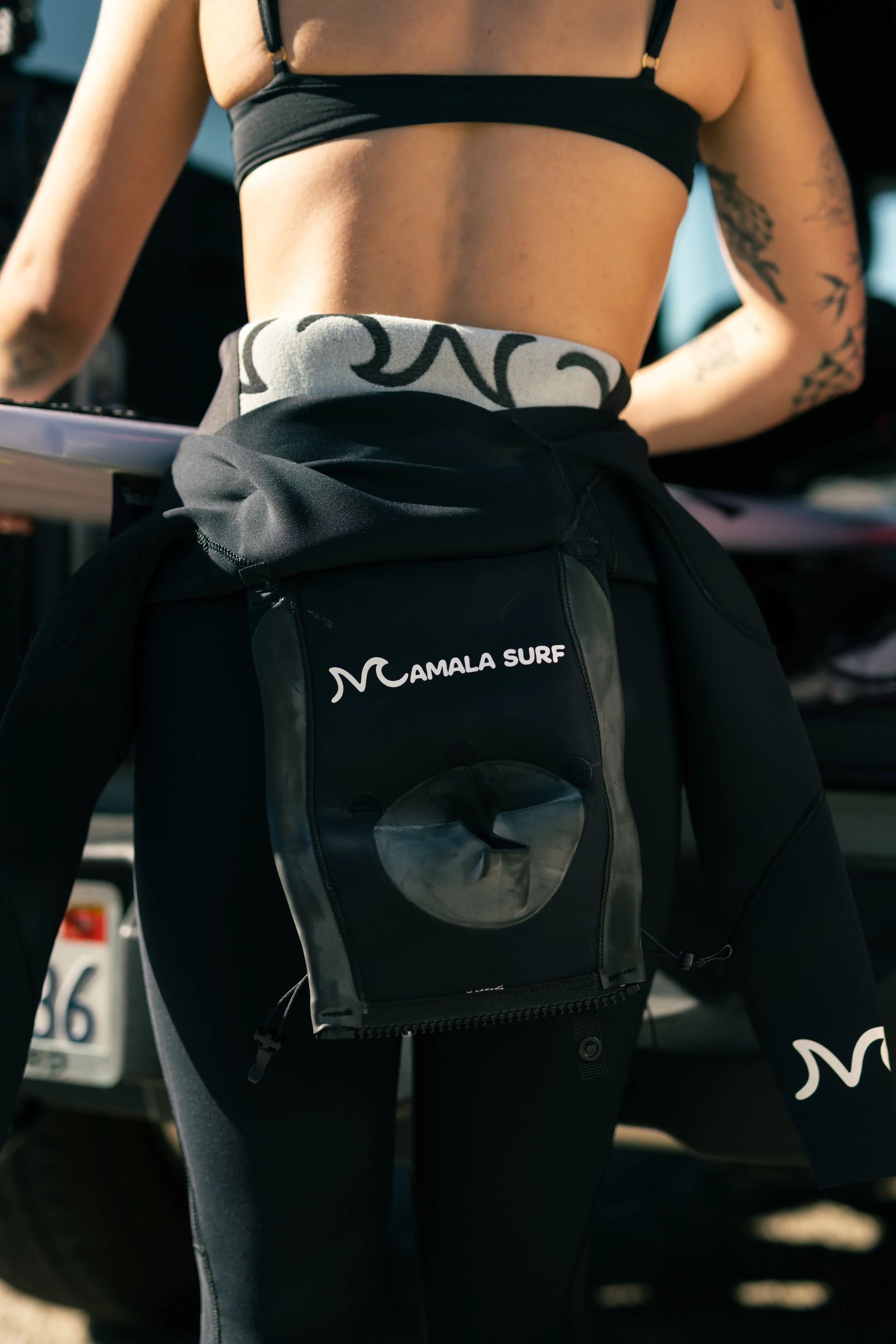 Mamala Women's Surf Wetsuit 4:3mm .jpg