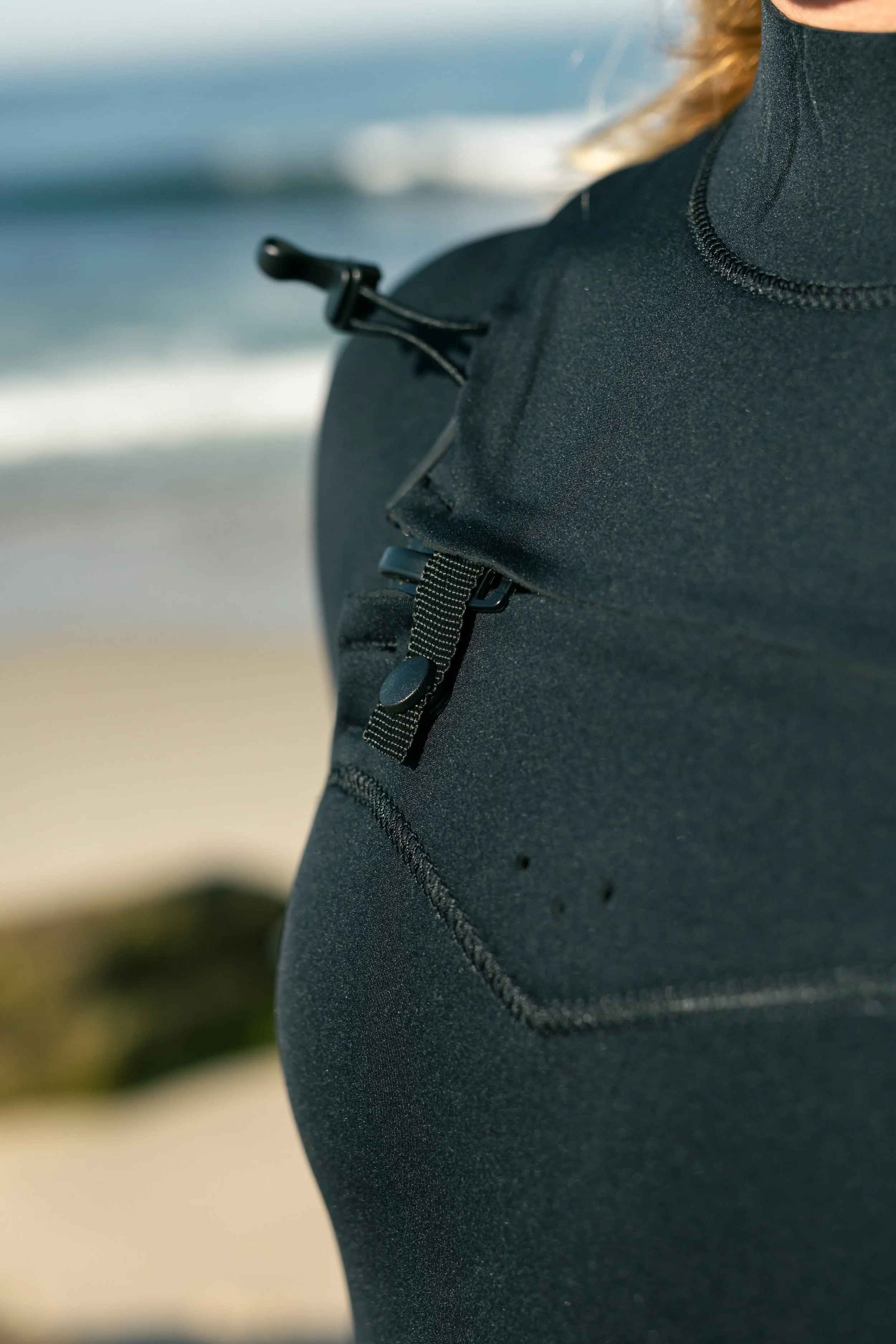 Women's Mamala Surf 4:3mm Wetsuit.jpg