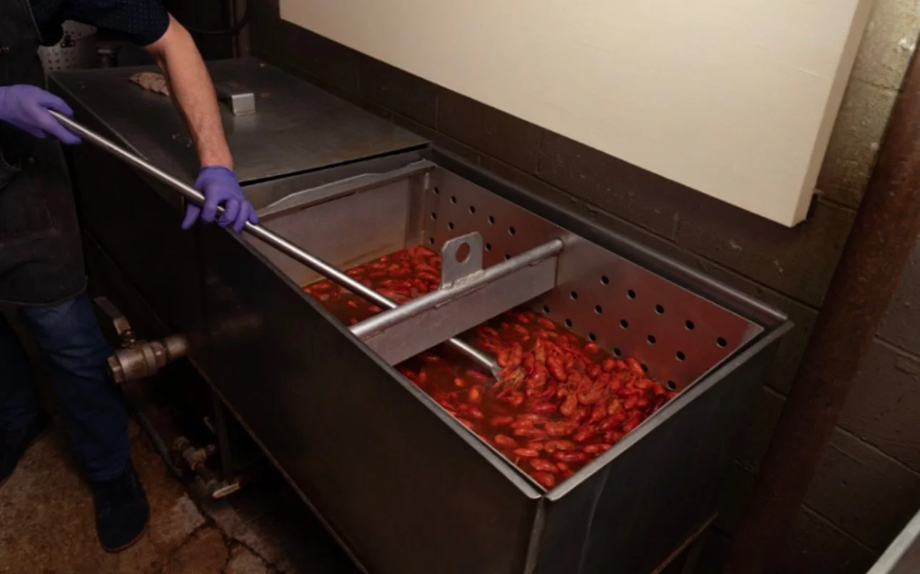 A reminder it&rsquo;s finallllllly Friday!!!

And that we&rsquo;re fully equipped for any size job.

On-and-off-site catering, start your request now @ bontempsboulets.com/catering

#crawfish #lent #cajun