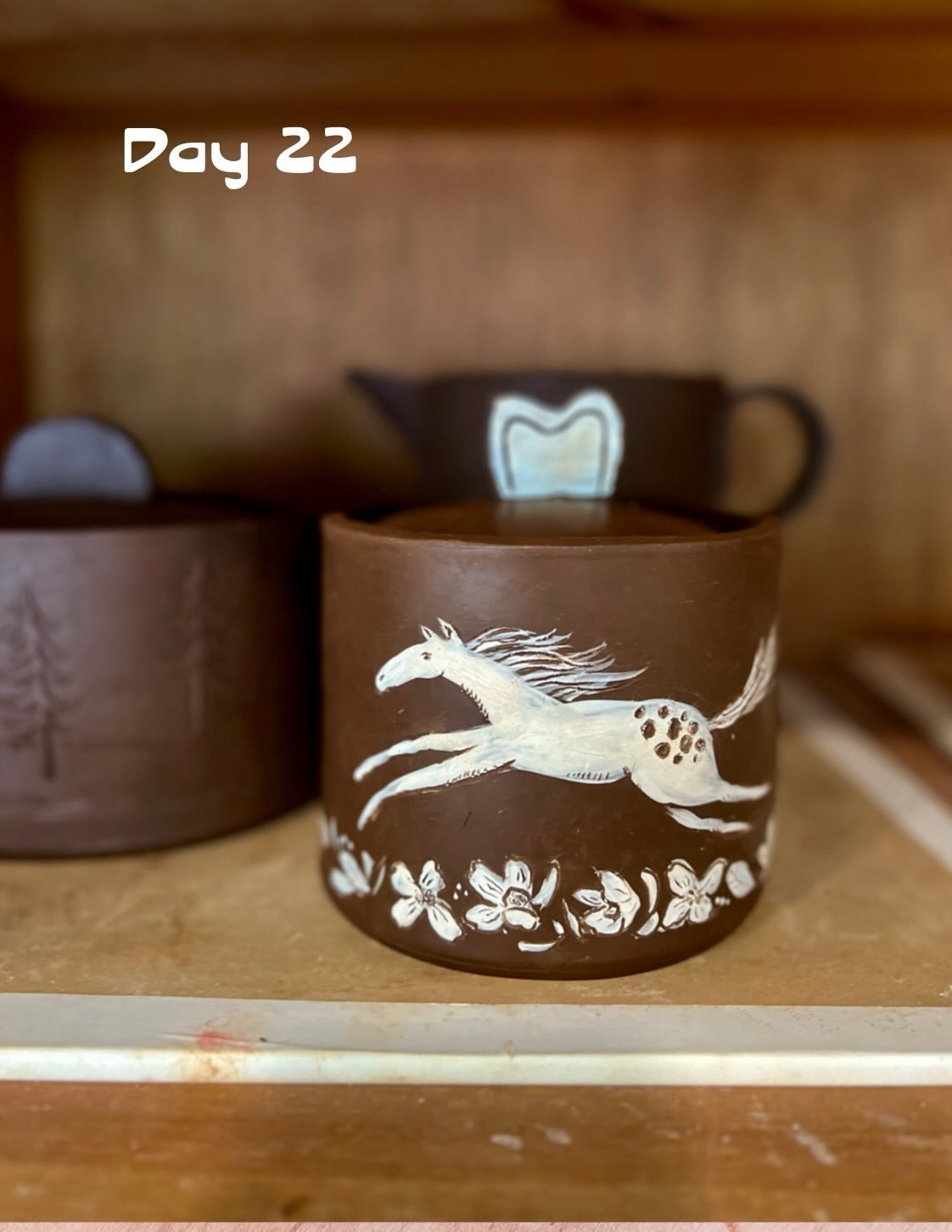 Day 22 of #the100daychallenge 🌿 leather-hard horse jar. There&rsquo;s something so satisfying in making jars! #slabbuiltceramics #horses #animalart