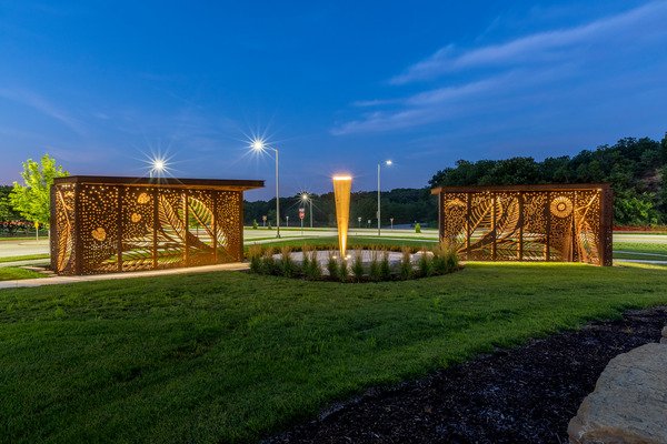 Leawood Gibson_Night Overall4_webview.jpg