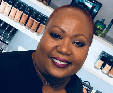 Meet a Wedding Vendor: Annette Pinkston