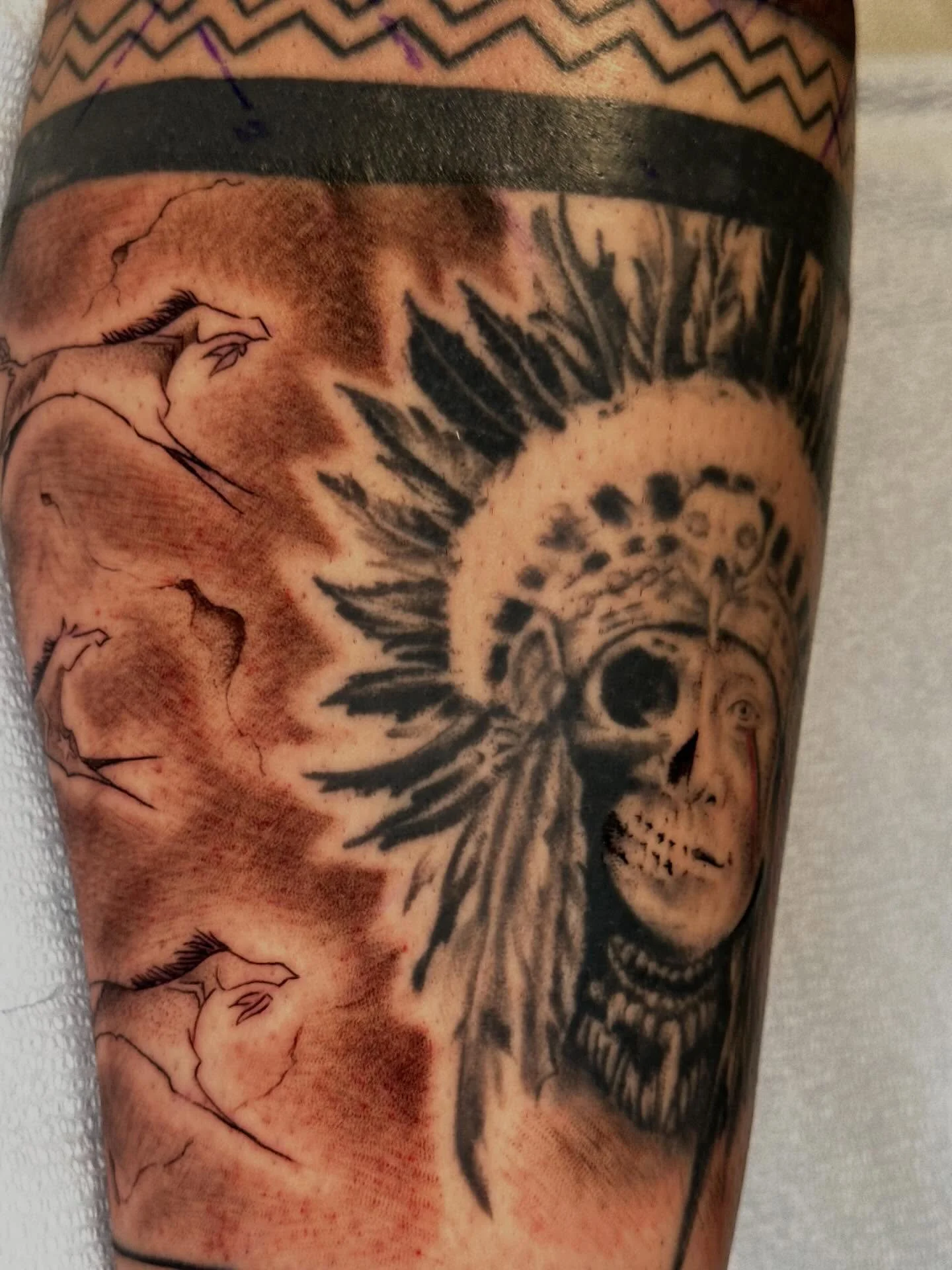 Some healed from 2022. Some fresh.
Same standards. Better precision.
.
.
.
#BlackAndGreyTattoo #TattooArtist #SanDiegoTattoo #NorthParkSanDiego #CustomTattoo