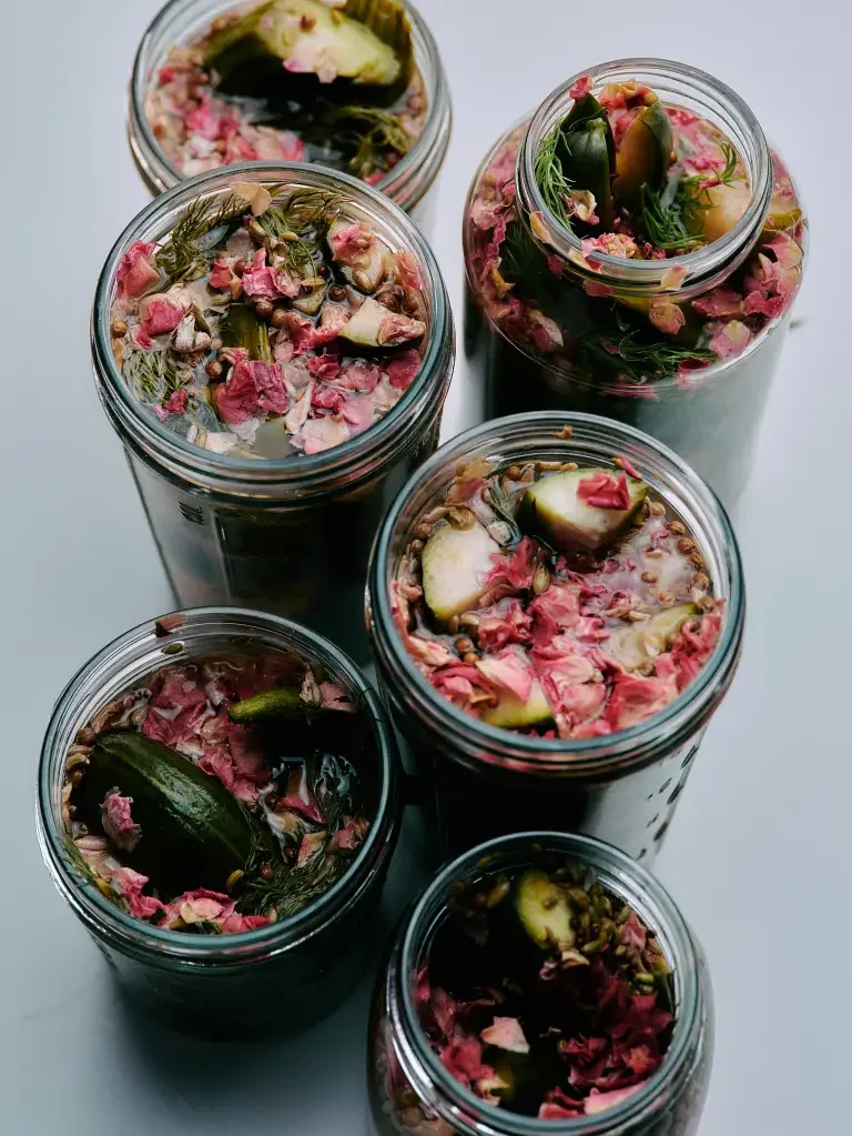 rose pickles.webp