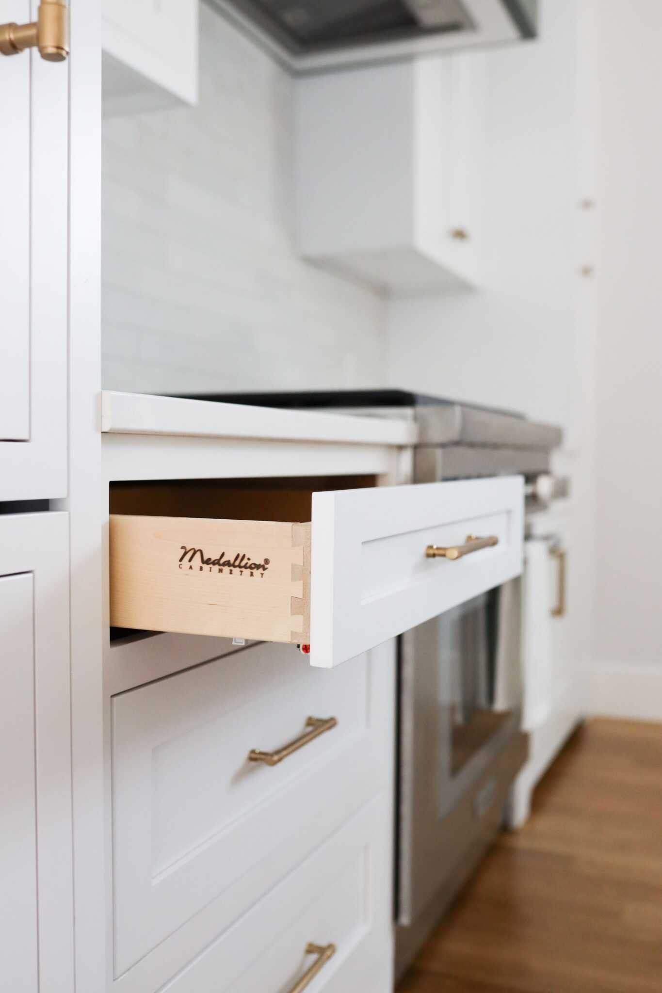 cabinets.jpeg