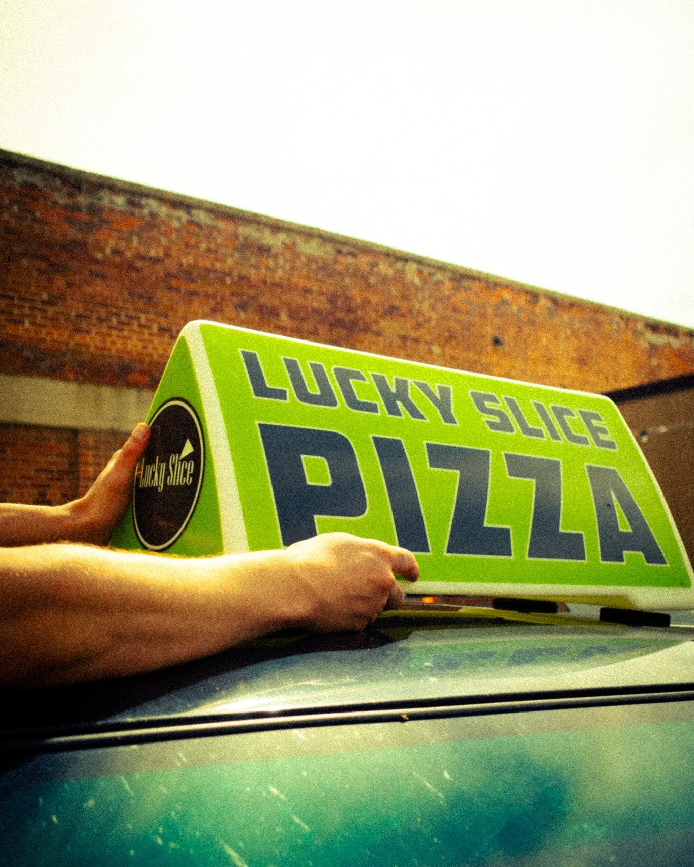 In a world full of expensive door dash orders, Free Delivery is a breath of fresh air. 

⏰ATTENTION BOUNTIFUL CUSTOMERS⏰

You can get free delivery at our new shop, now through the end of the month of May! Order online or call the store 801-630-0003!