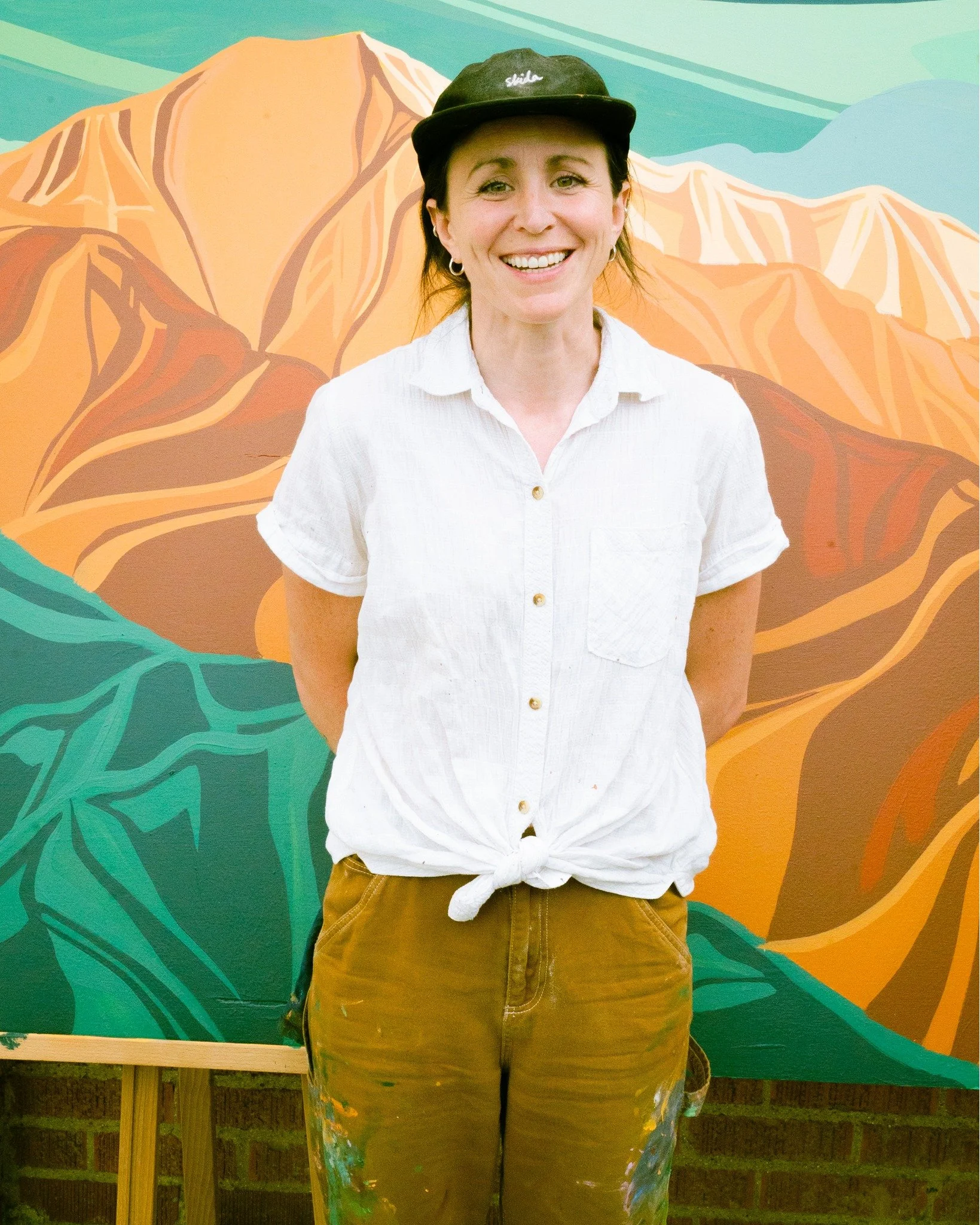 SODA SOCIAL &amp;  MEET THE ARTIST! Our friend @jessagilbert is in Bountiful this Friday working on a new mural for our new shop. 

Free Fountain Drinks | Friday May 15th | 5pm-6:30pm

Jessa is an artist from Vancouver B.C., loves snowboarding, and d