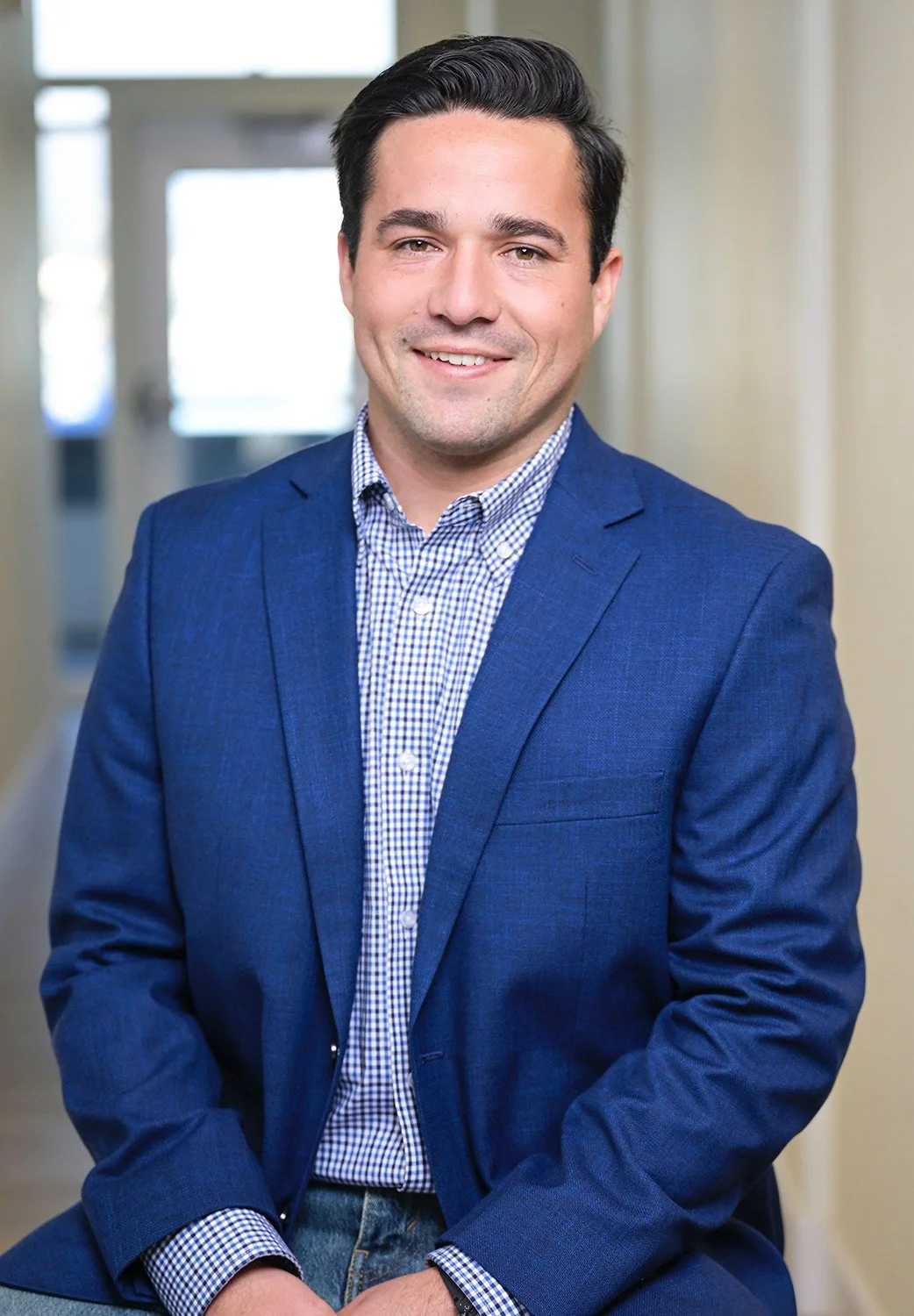 Polished male headshot for local Cpa