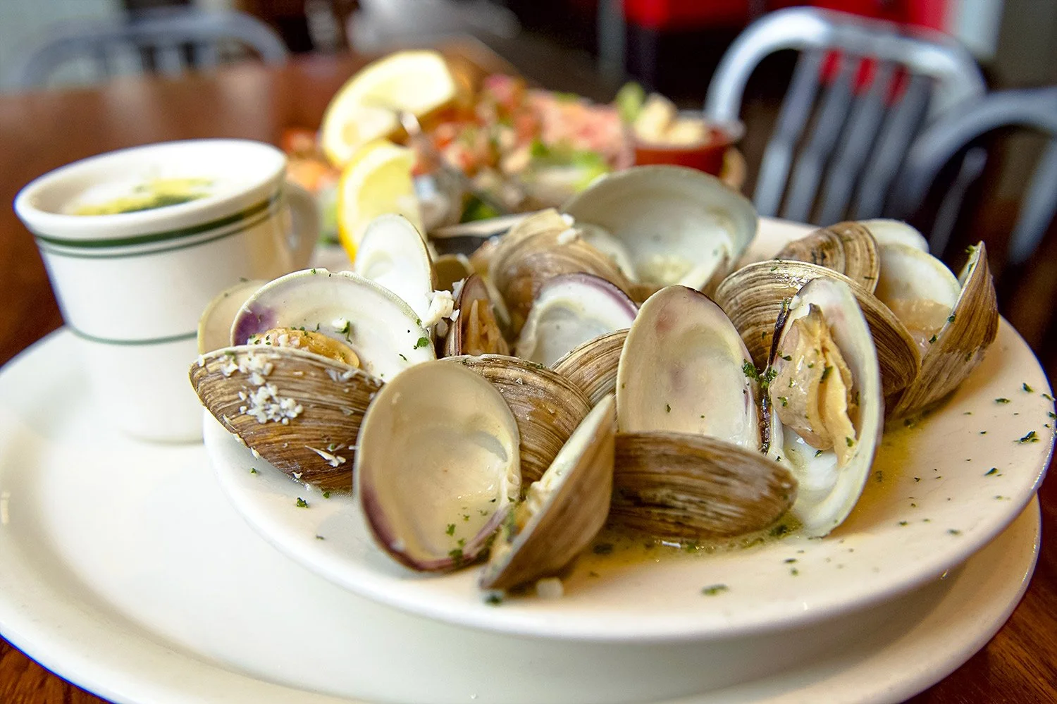 freshly made steamers hit the tables in the harbor