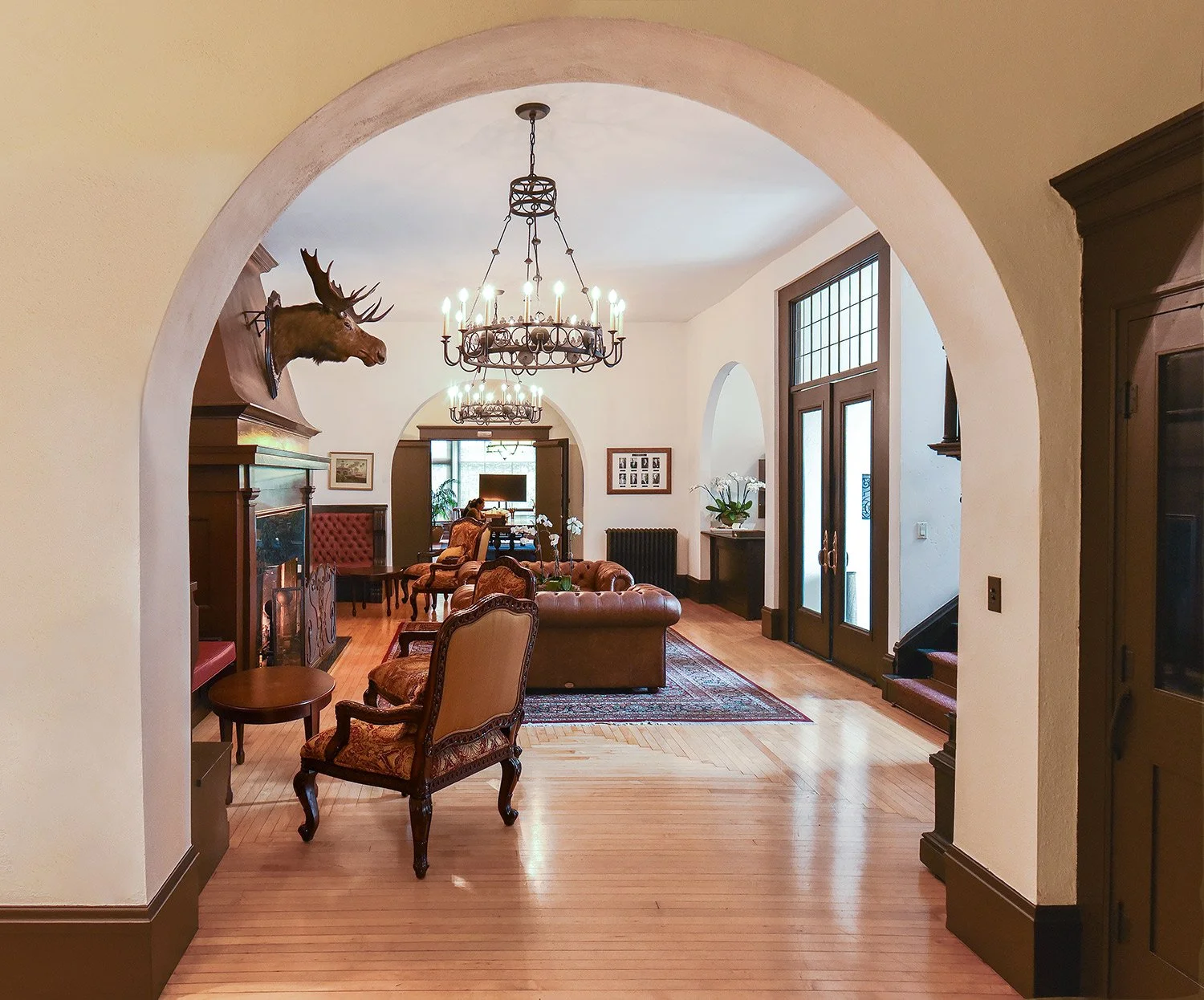 Archways and Moose taxidermy at the posh Santa Barbara club
