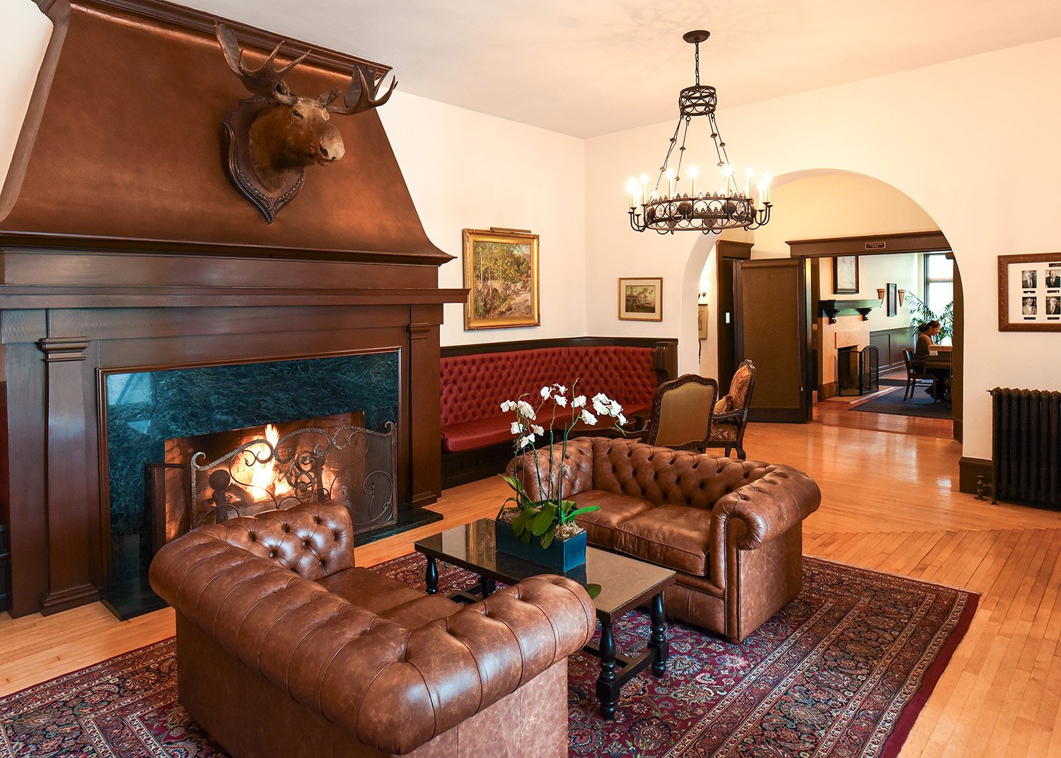 Architecture and style at the Santa Barbara Club