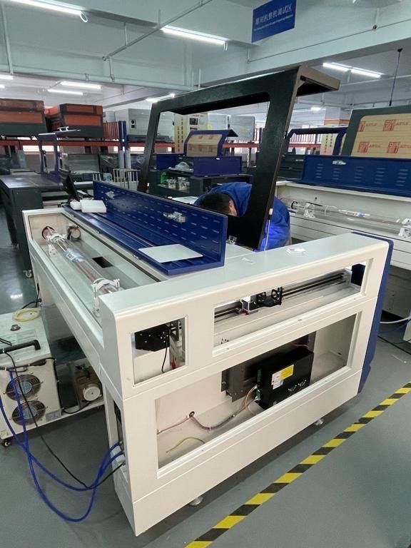 aurora laser cutting machine custom lightburn canada usa aeon laser