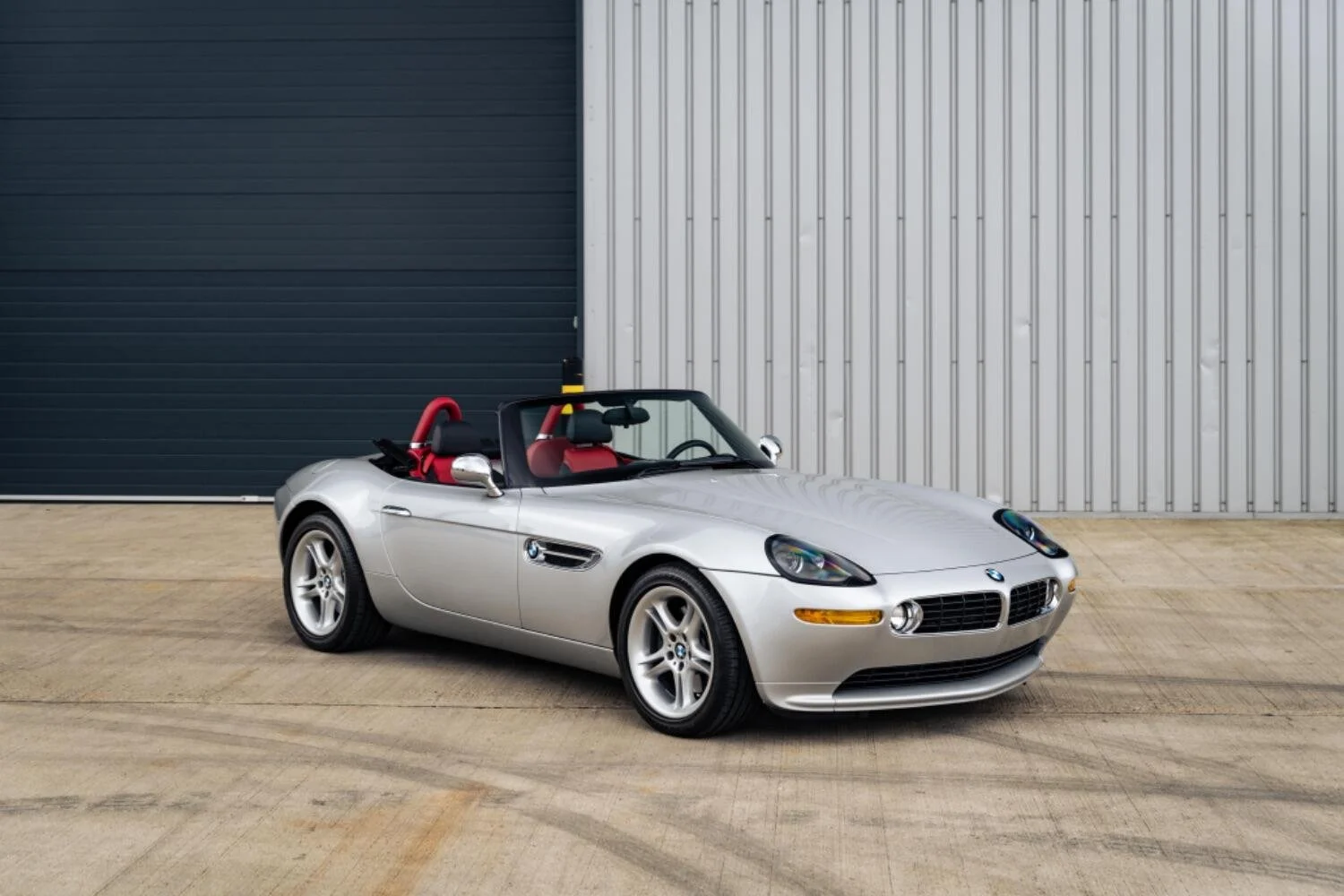 2002 BMW Z8 - Only 3574 Miles - THE BEST AVAILABLE