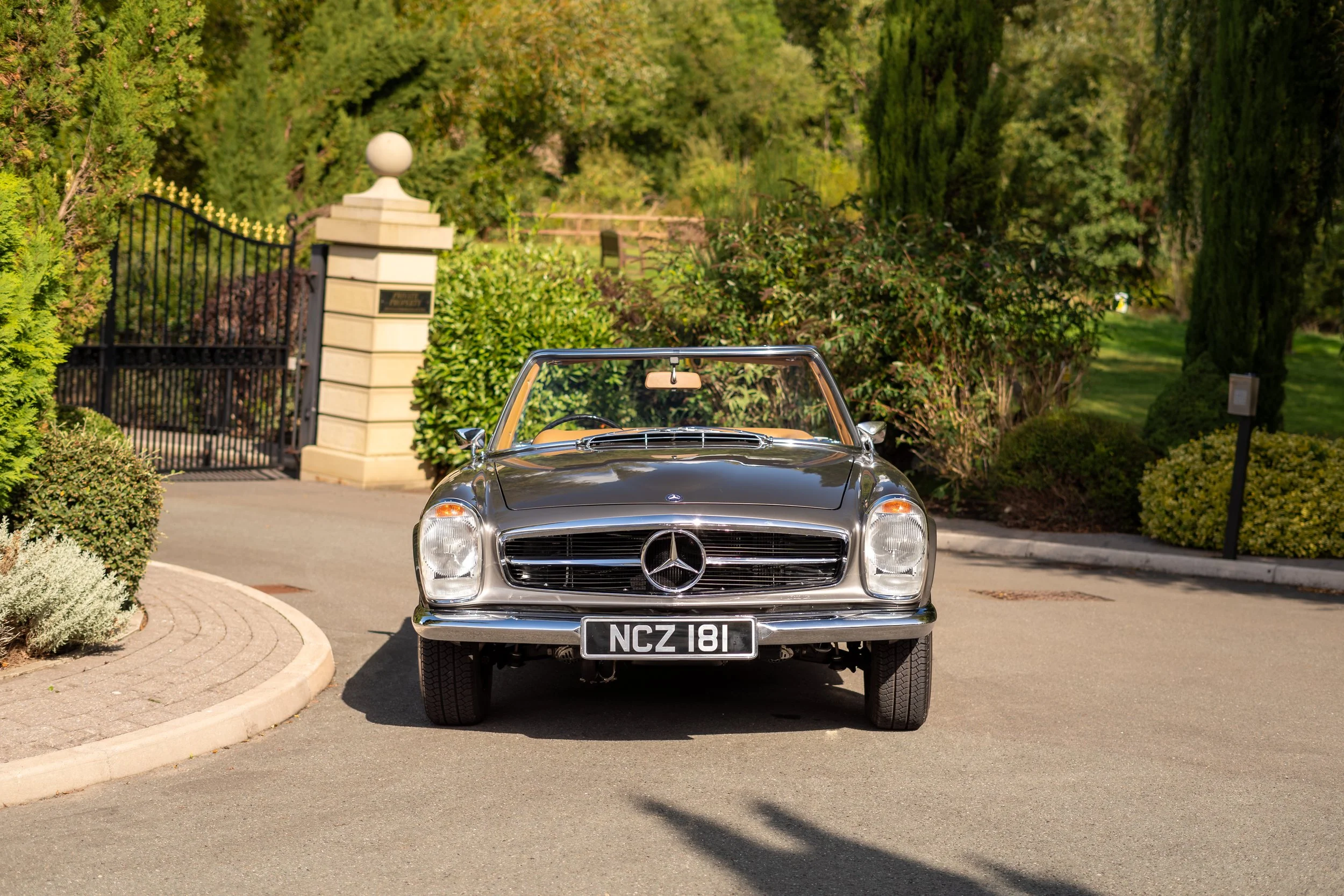 Grey 280 SL-23.jpg