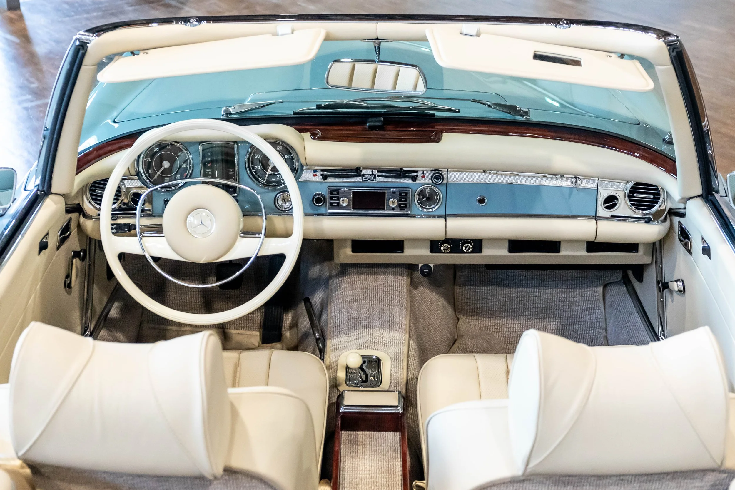 Mercedes-Benz 280SL Pagode - Mobile --43.jpg