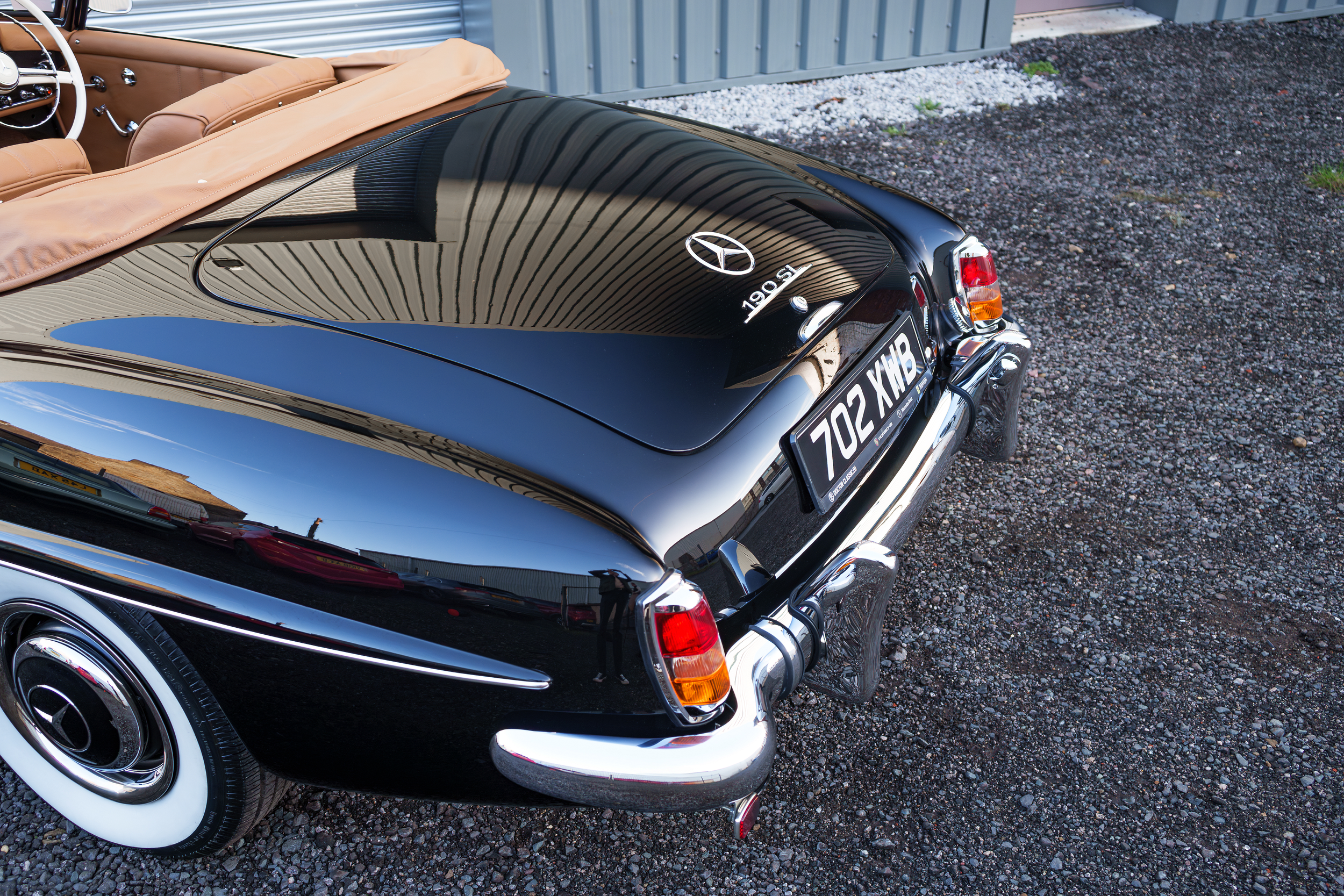 Black-Tan 190SL-18.png
