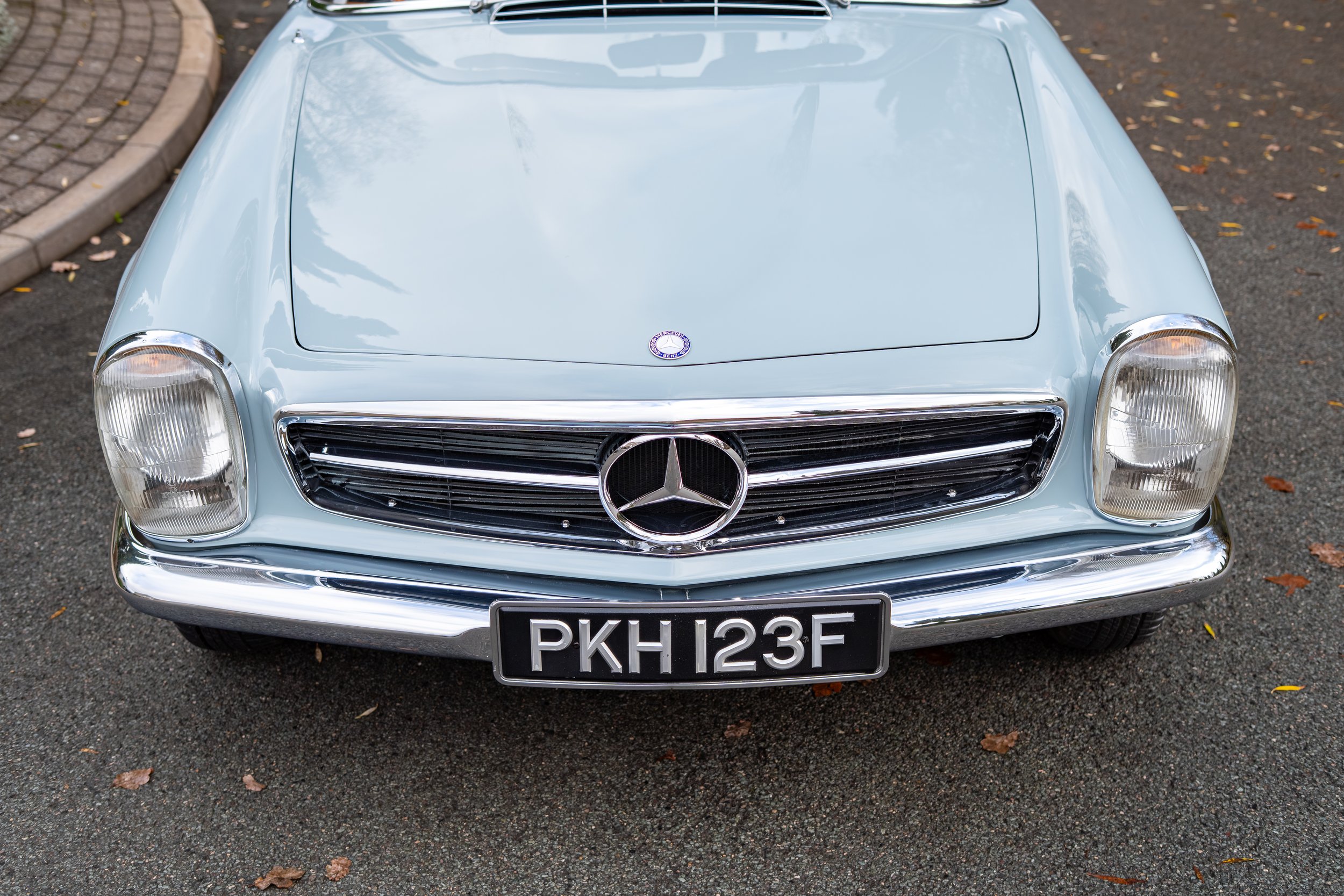 Blue 280 SL Pagoda-10.jpg