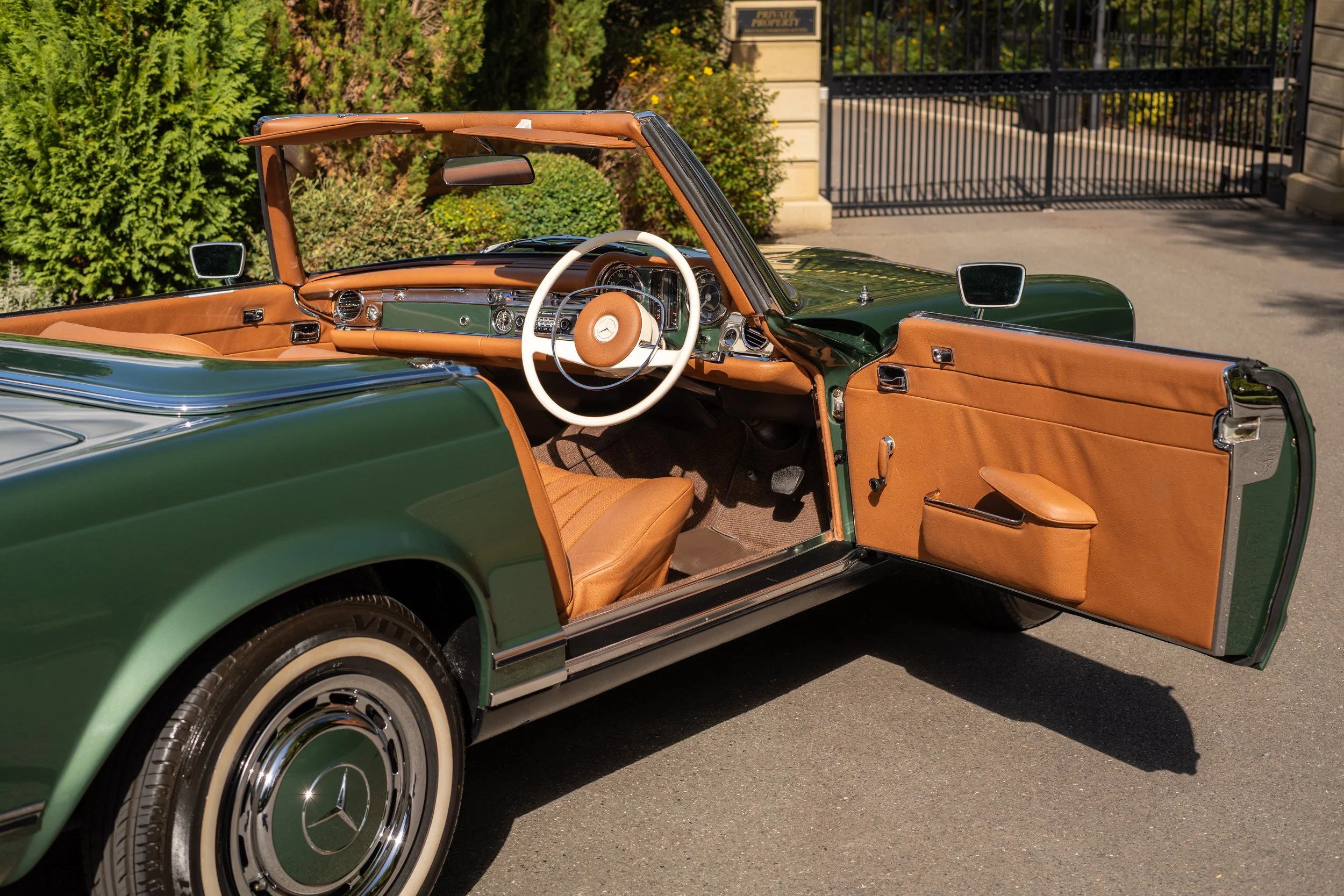 Green 280 SL-12.jpg