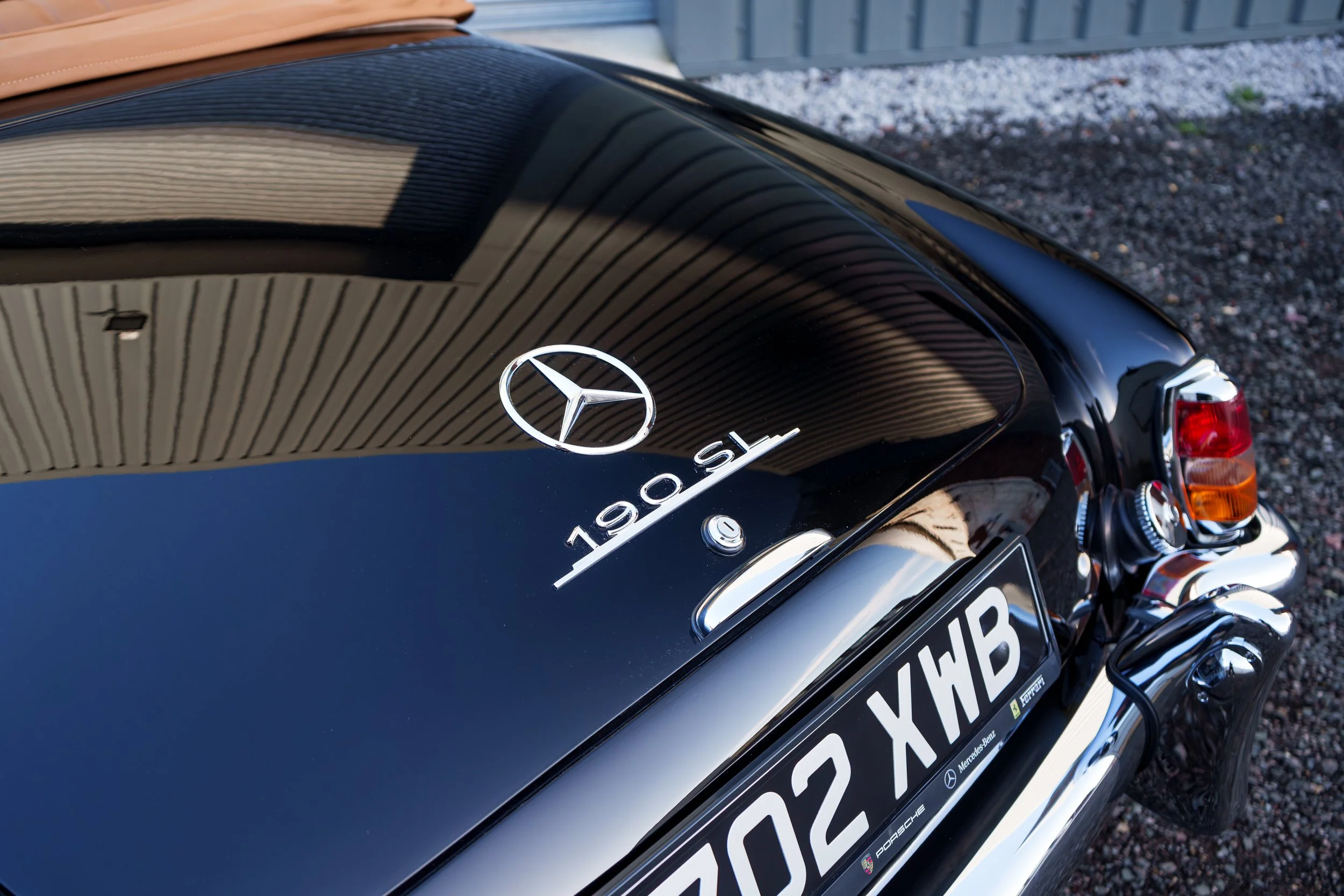 Black-Tan 190SL-19.jpg