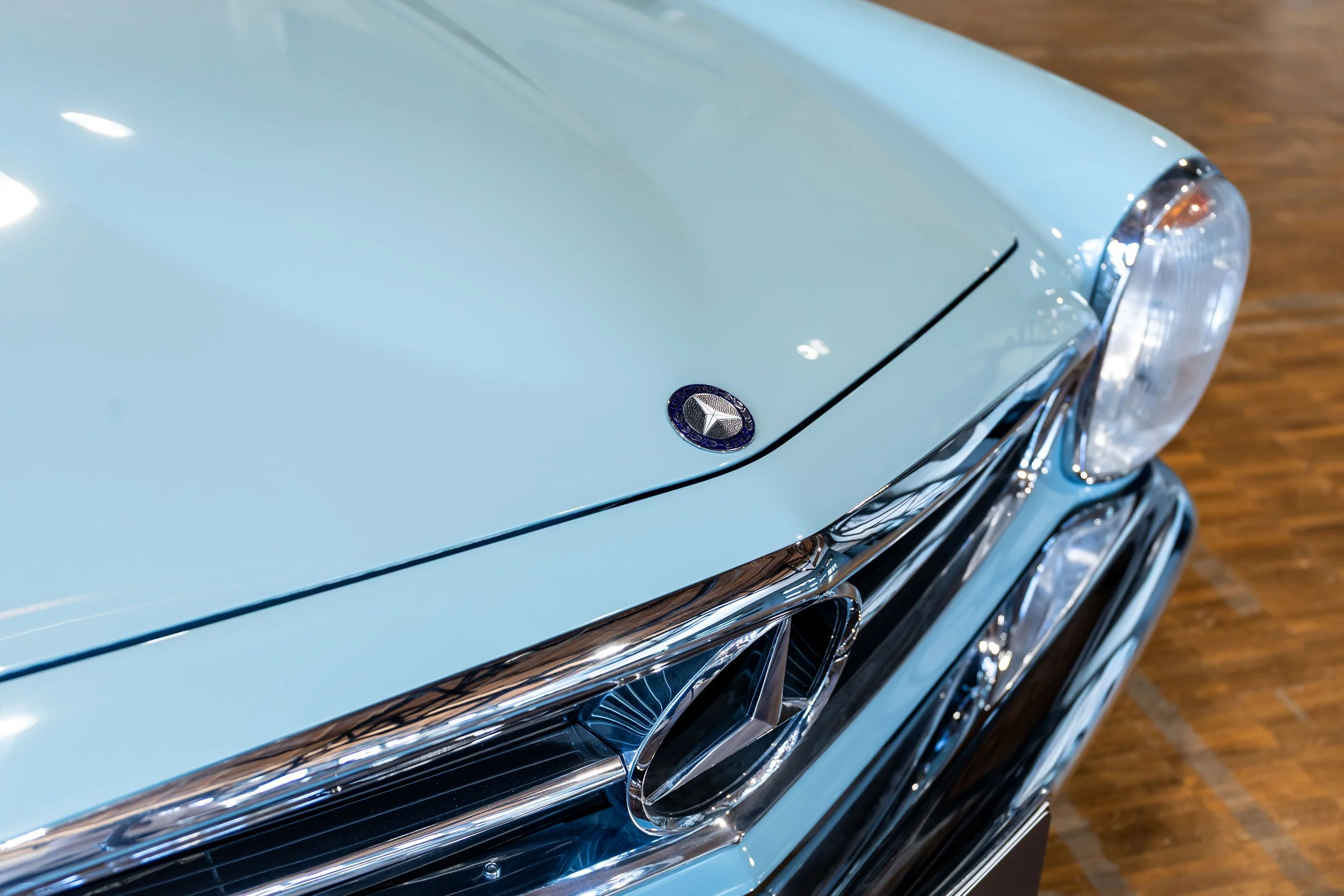 Mercedes-Benz 280SL Pagode - Mobile --3.jpg