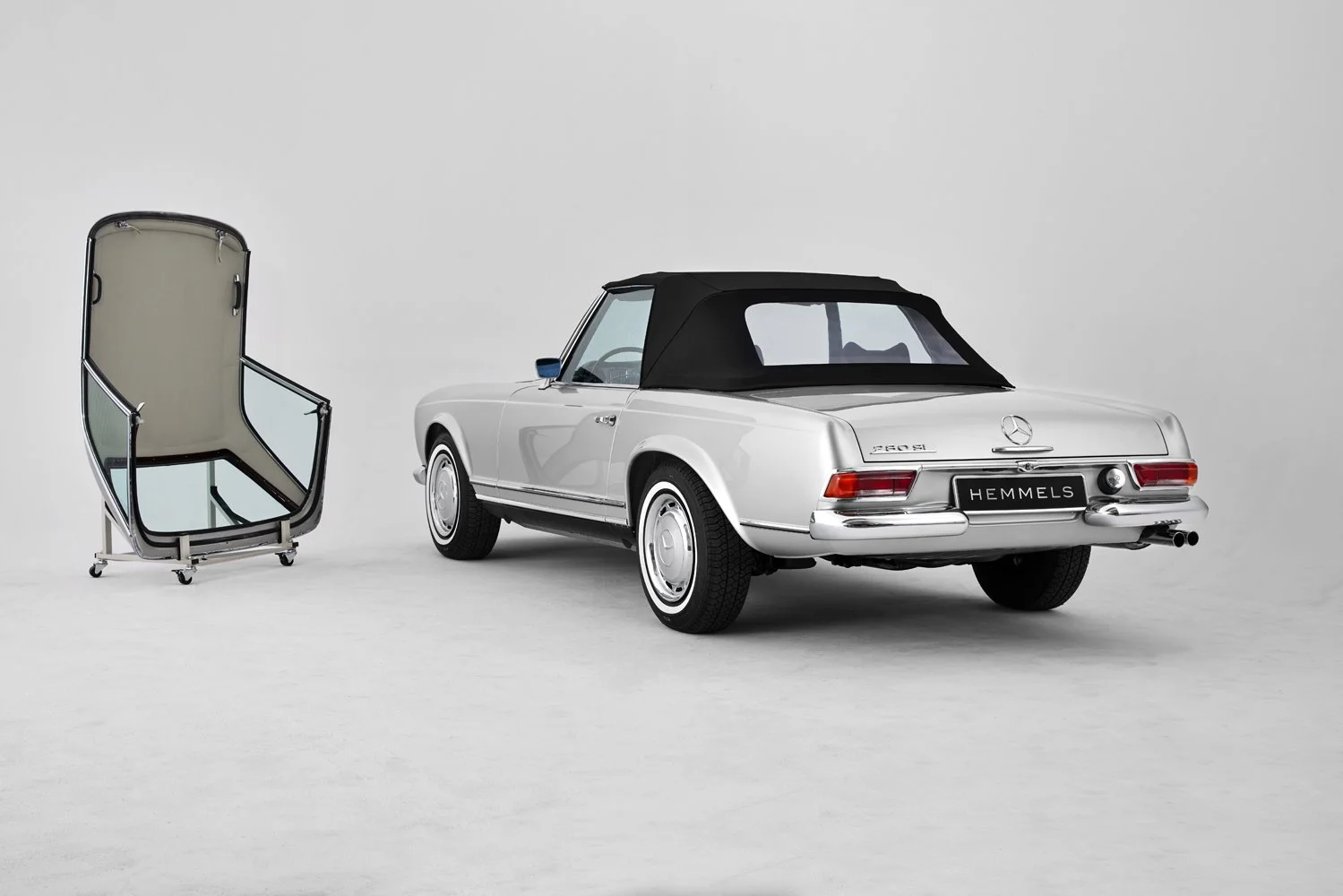 Mercedes_Pagoda_szary_08.jpg