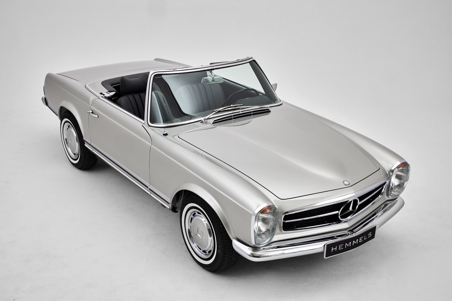 Mercedes_Pagoda_szary_03.jpg