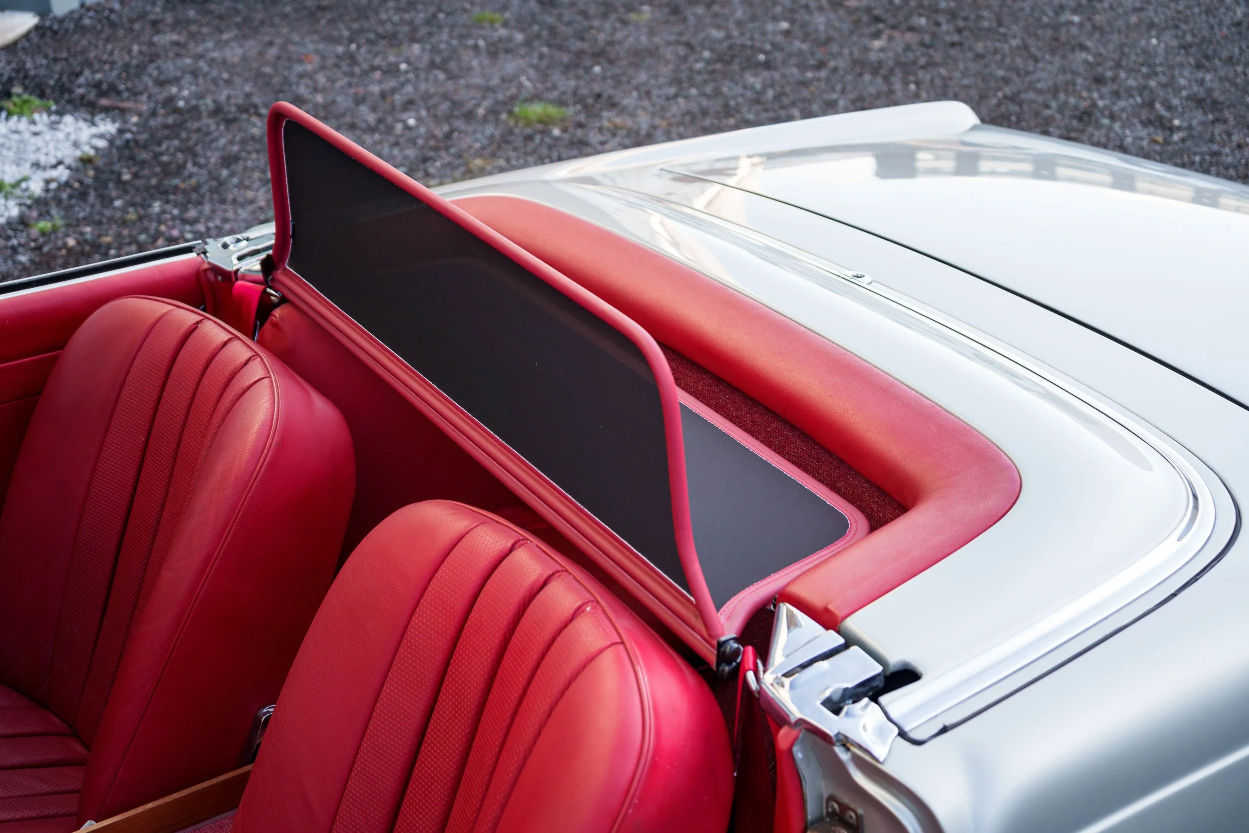 Silver-Red 230SL-22.jpg