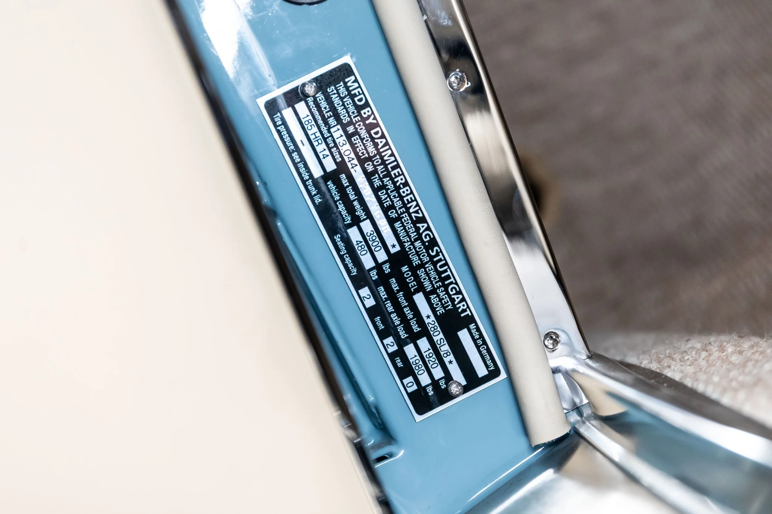 Mercedes-Benz 280SL Pagode - Mobile --23.jpg