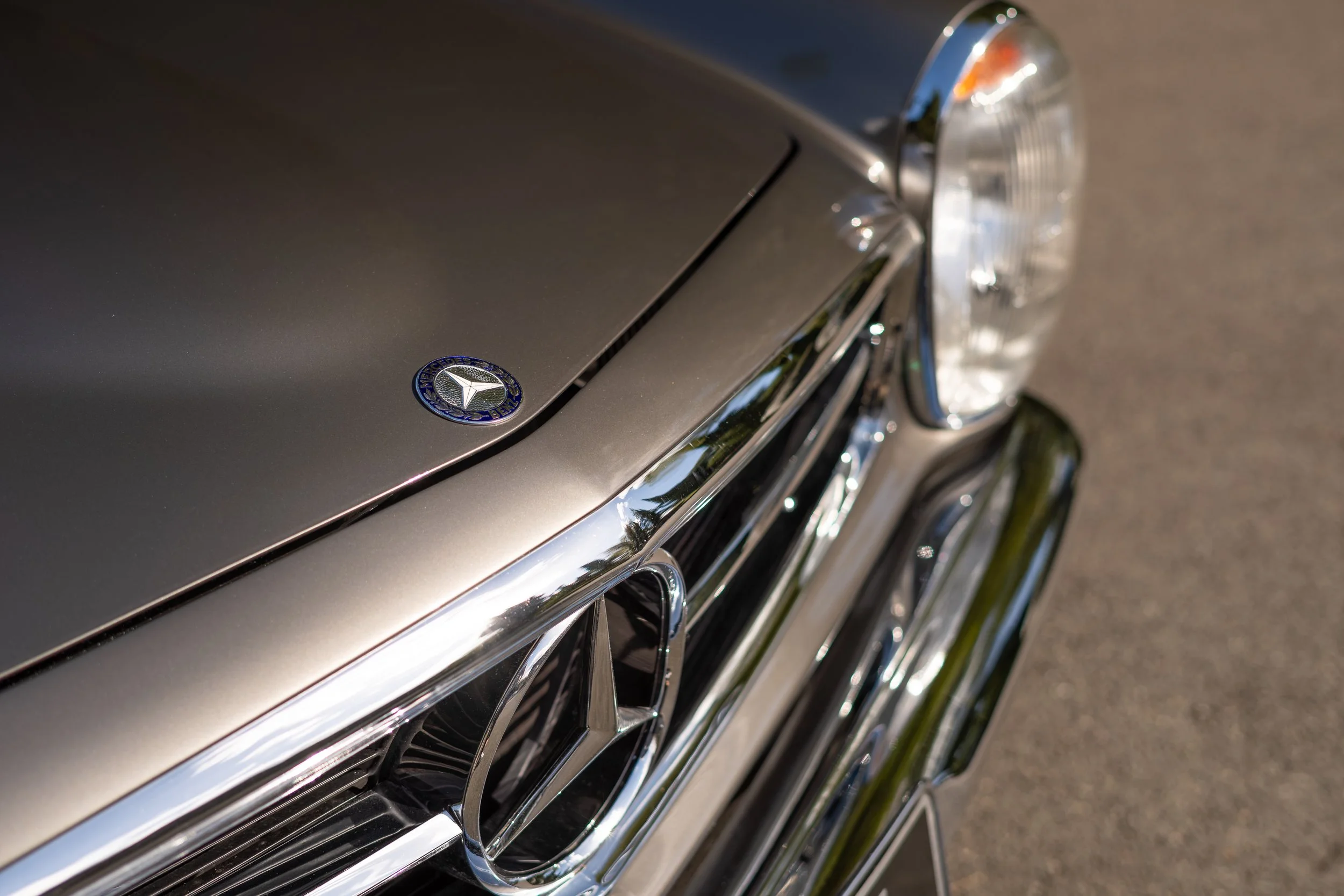 Grey 280 SL-26.jpg