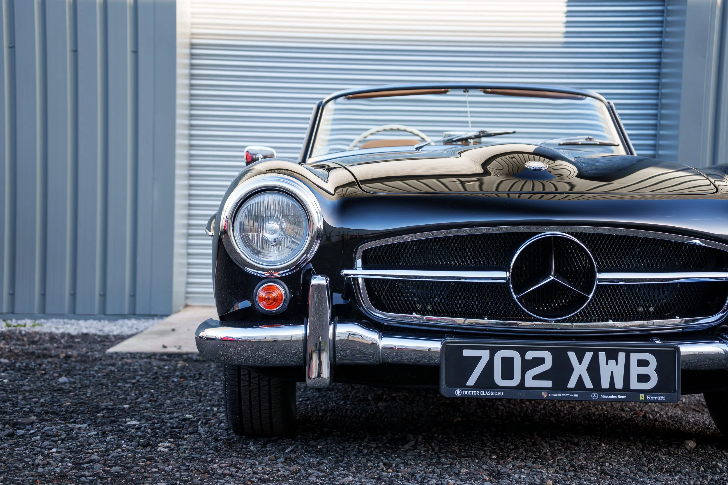 Black-Tan 190SL-3.jpg