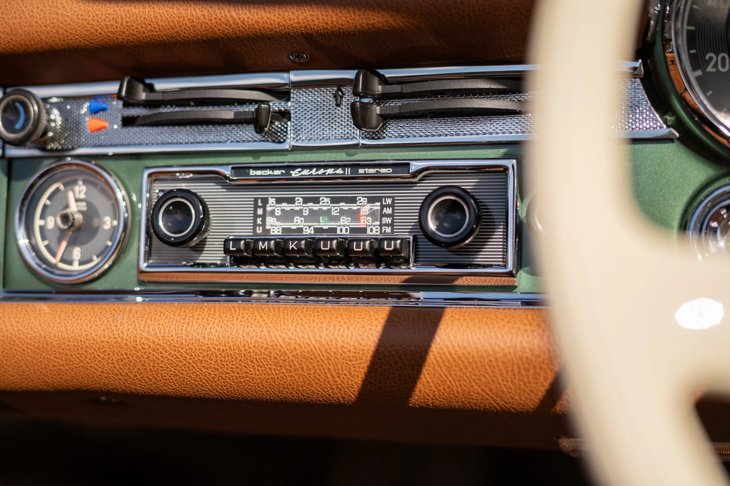 Green 280 SL-19.jpg