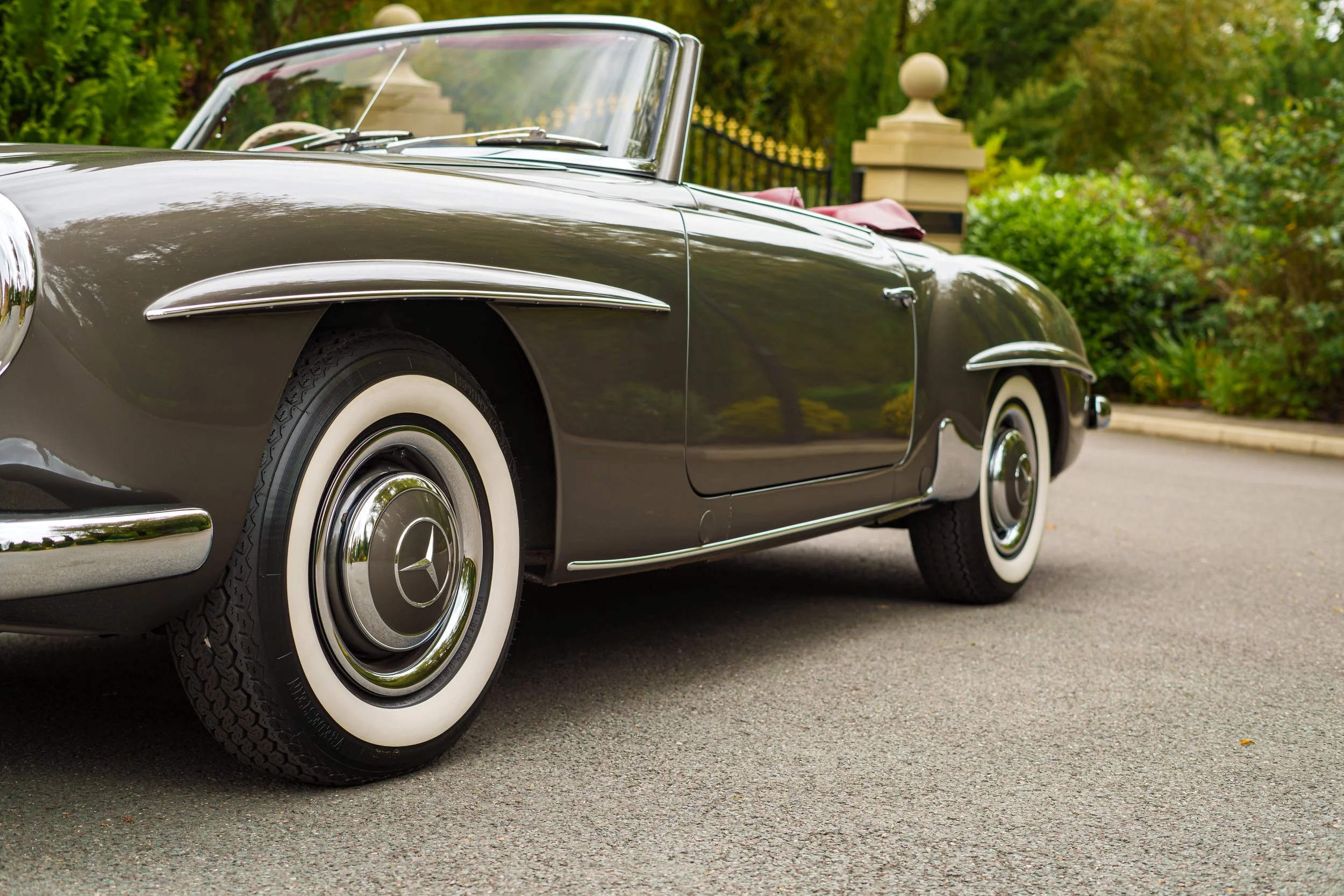 Grey 190 SL-4.jpg