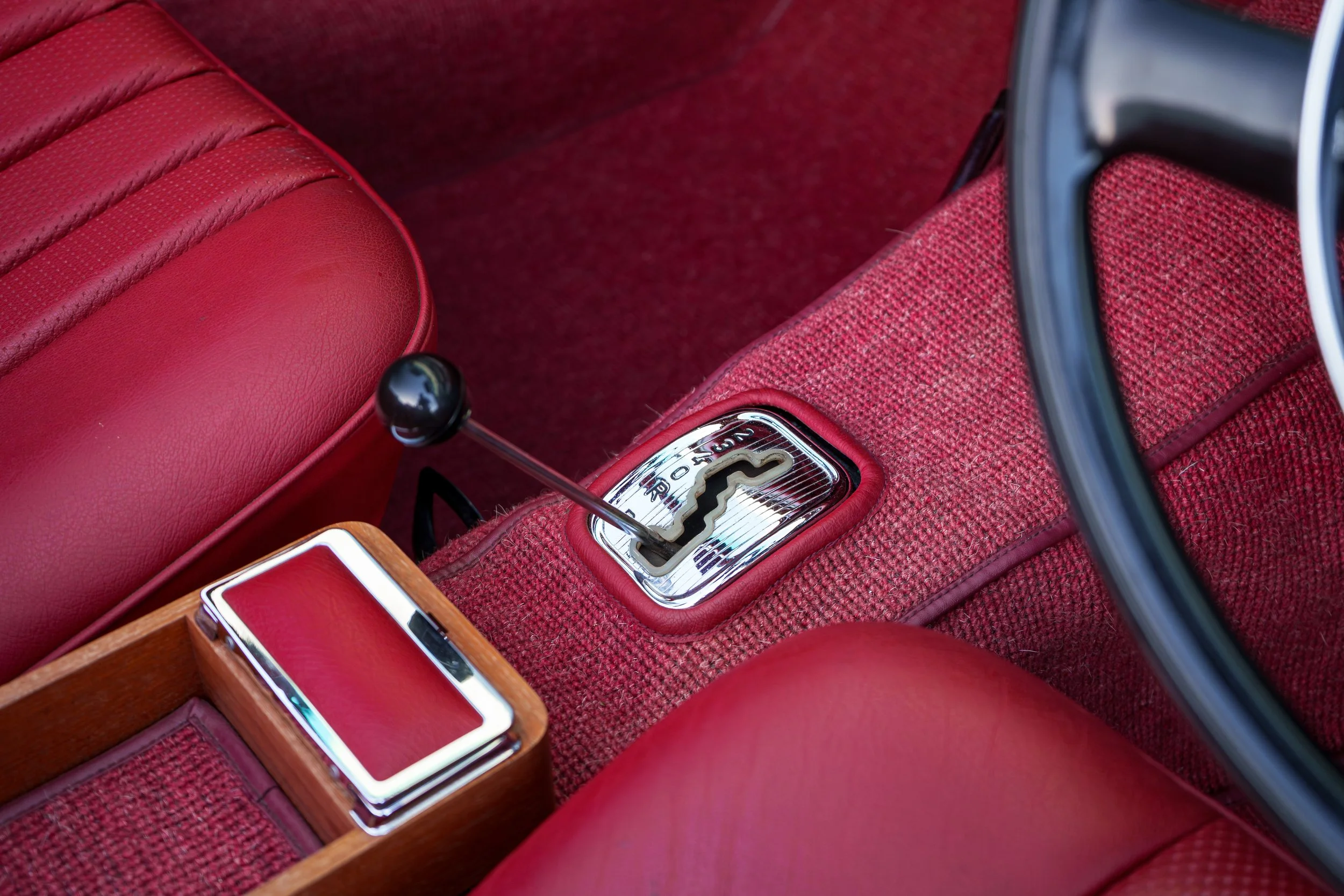 Silver-Red 230SL-33.jpg