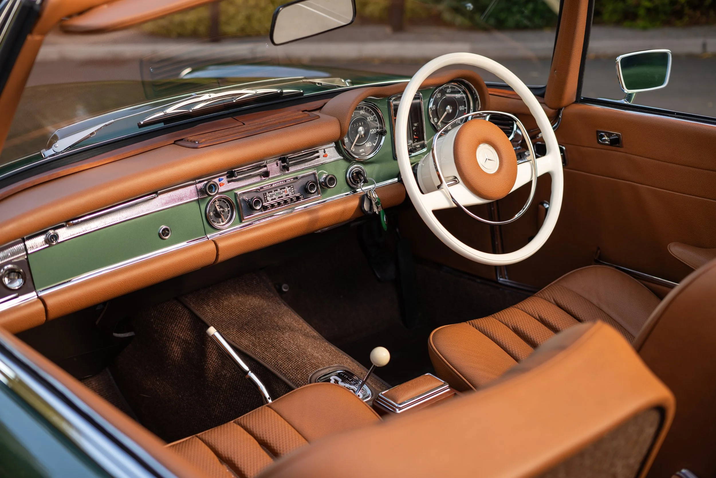 Green 280 SL-3.jpg