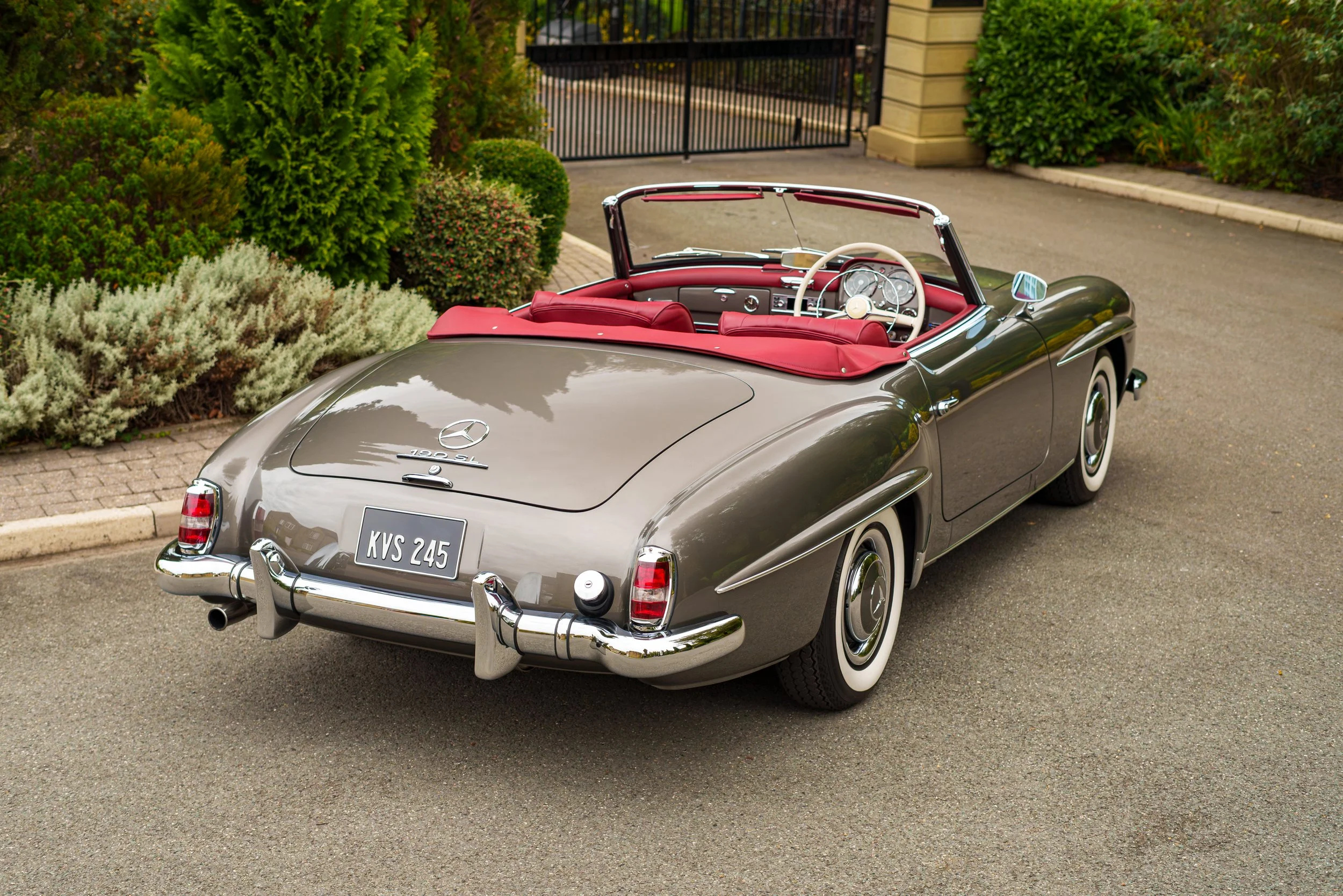 Grey 190 SL-13.jpg