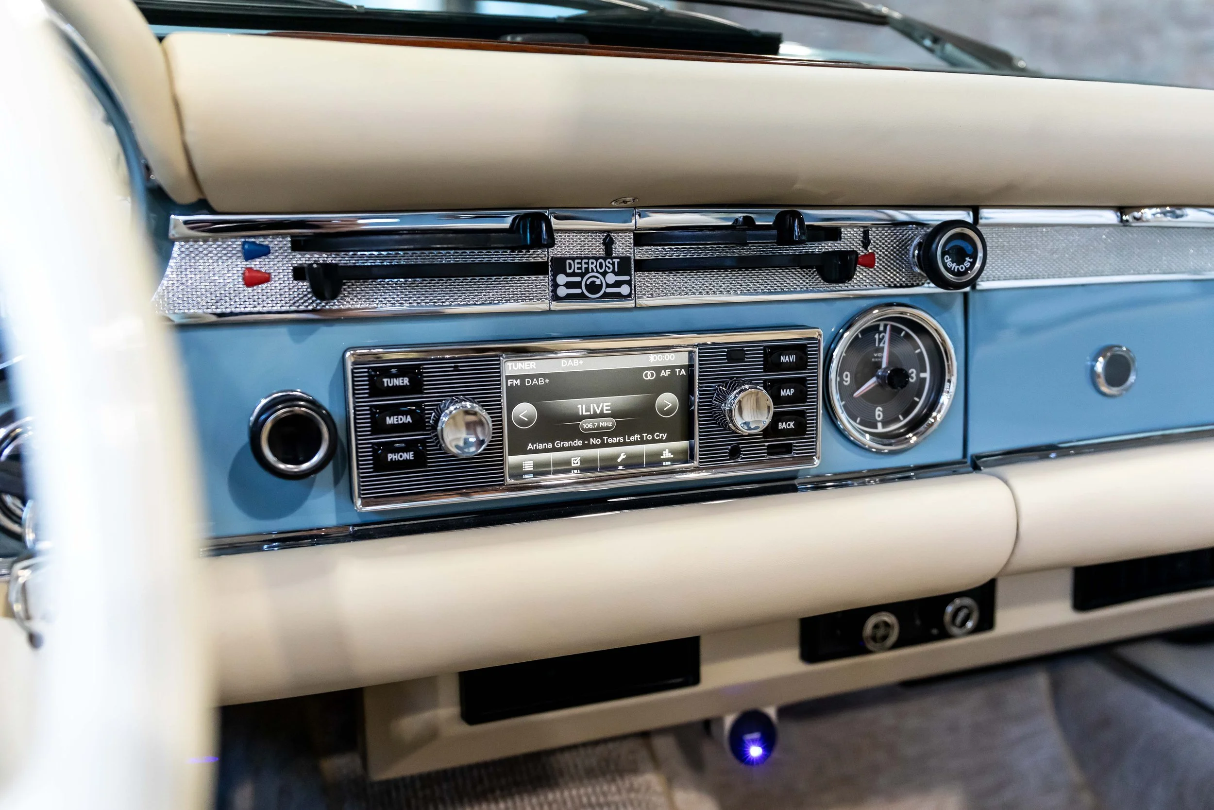 Mercedes-Benz 280SL Pagode - Mobile --46.jpg