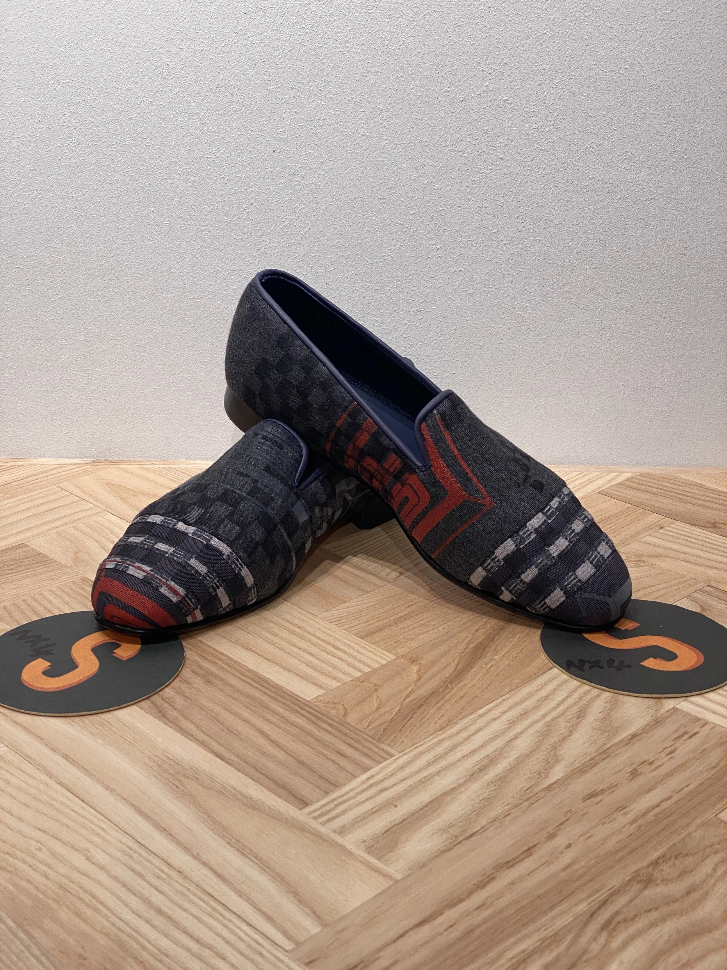 NX4S Handmade Sports Slipper - Size 8