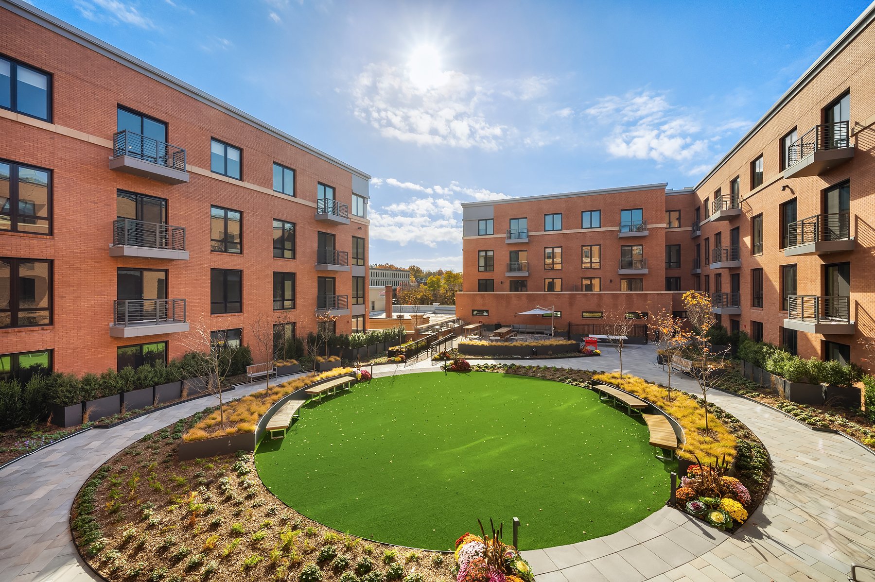 Explore Amenities — Taylor Vose Luxury Apartments in South Orange, NJ